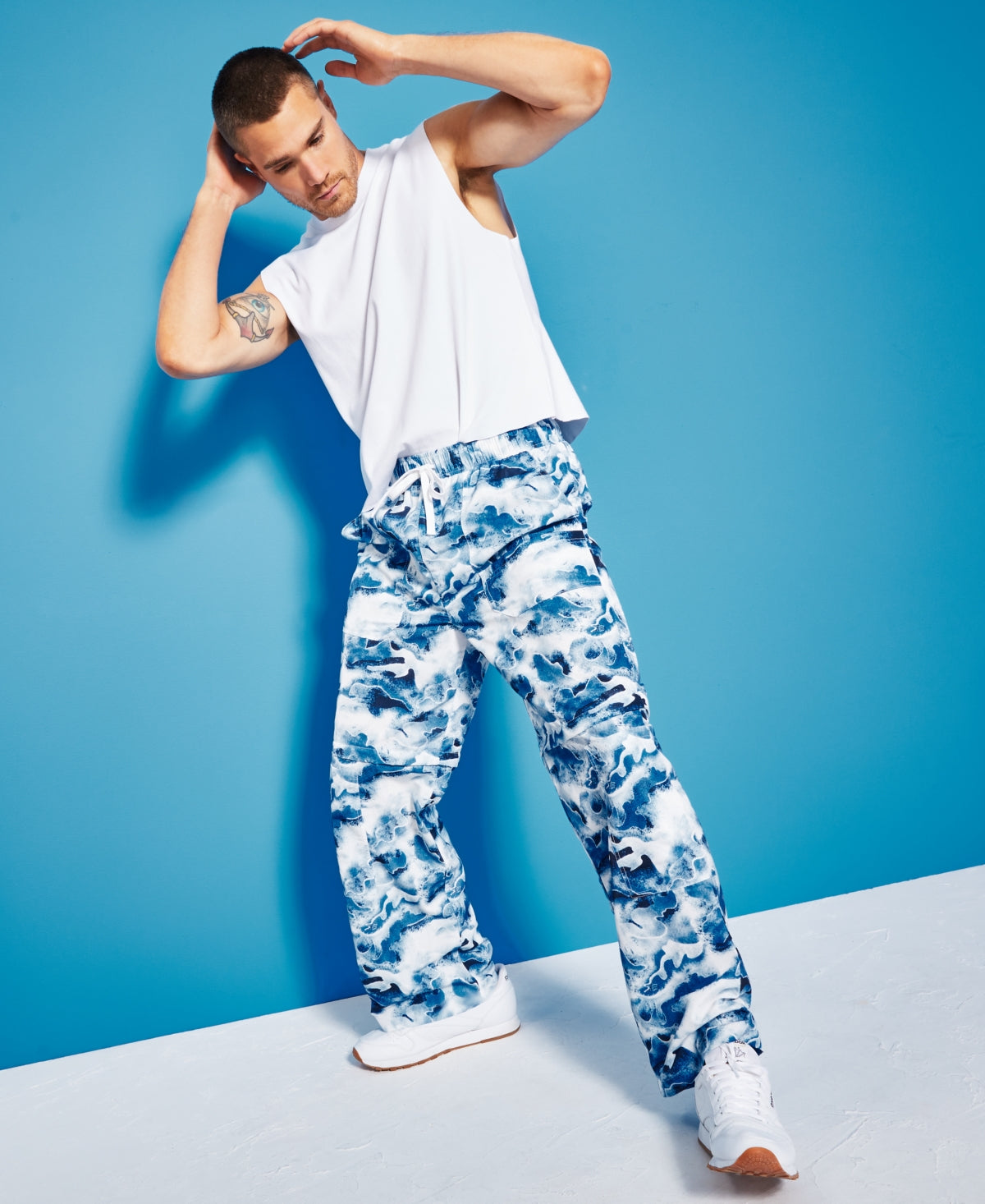 mens-relaxed-fit-convertible-utility-pants-blue-camo
