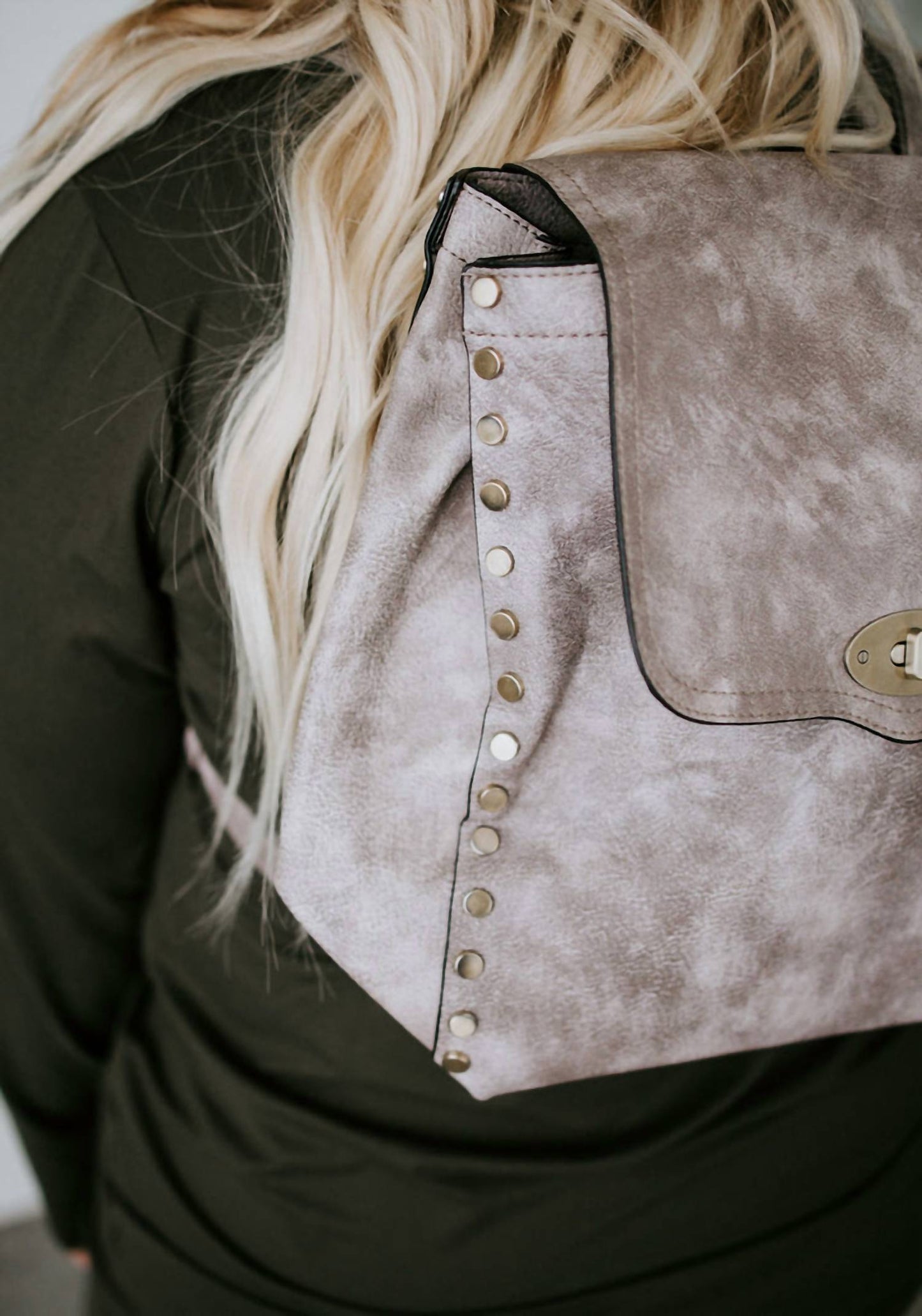 Jen & Co. - Women's Bex Distressed Backpack