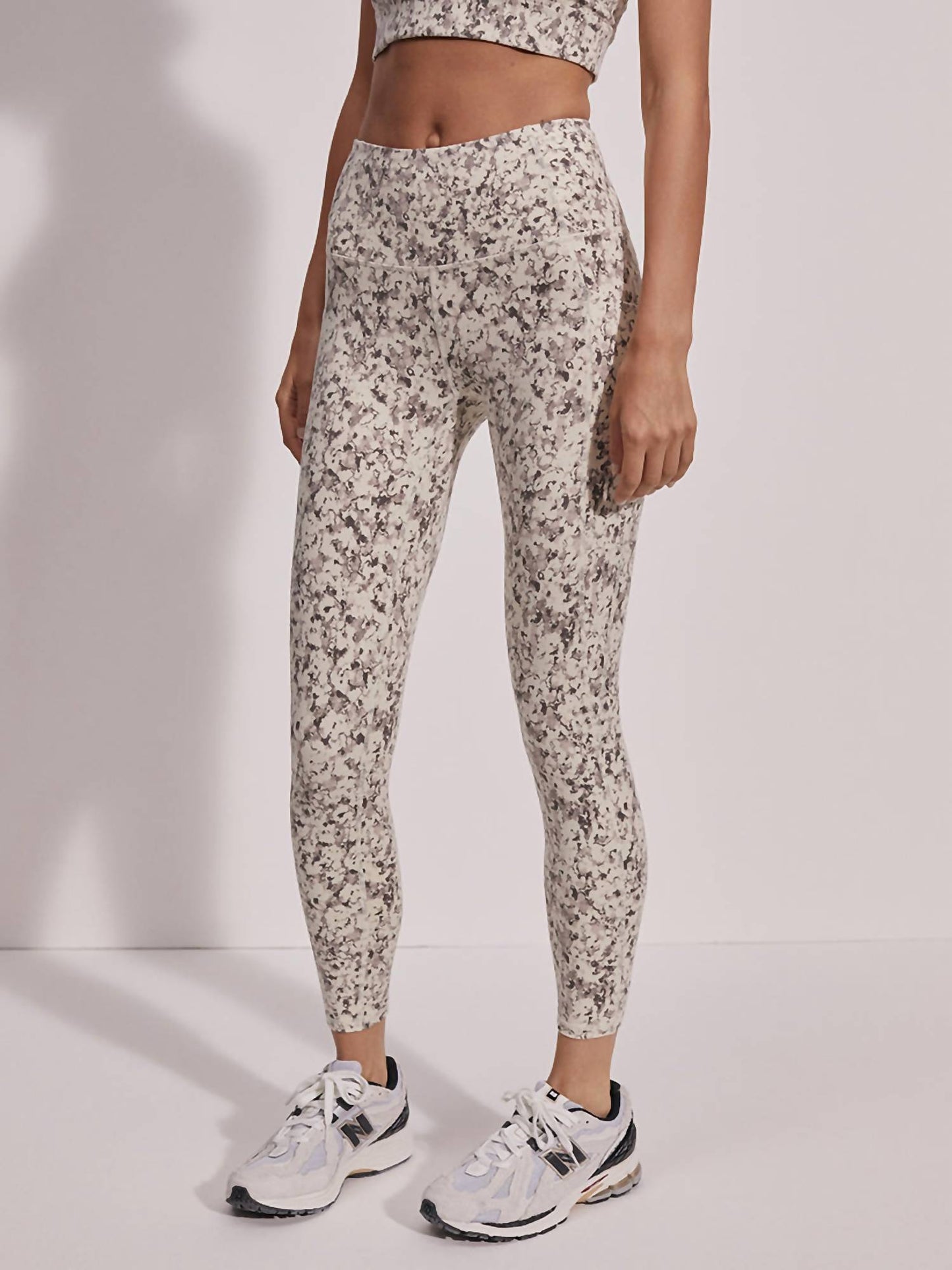 Varley - Move Pocket High Legging 25"