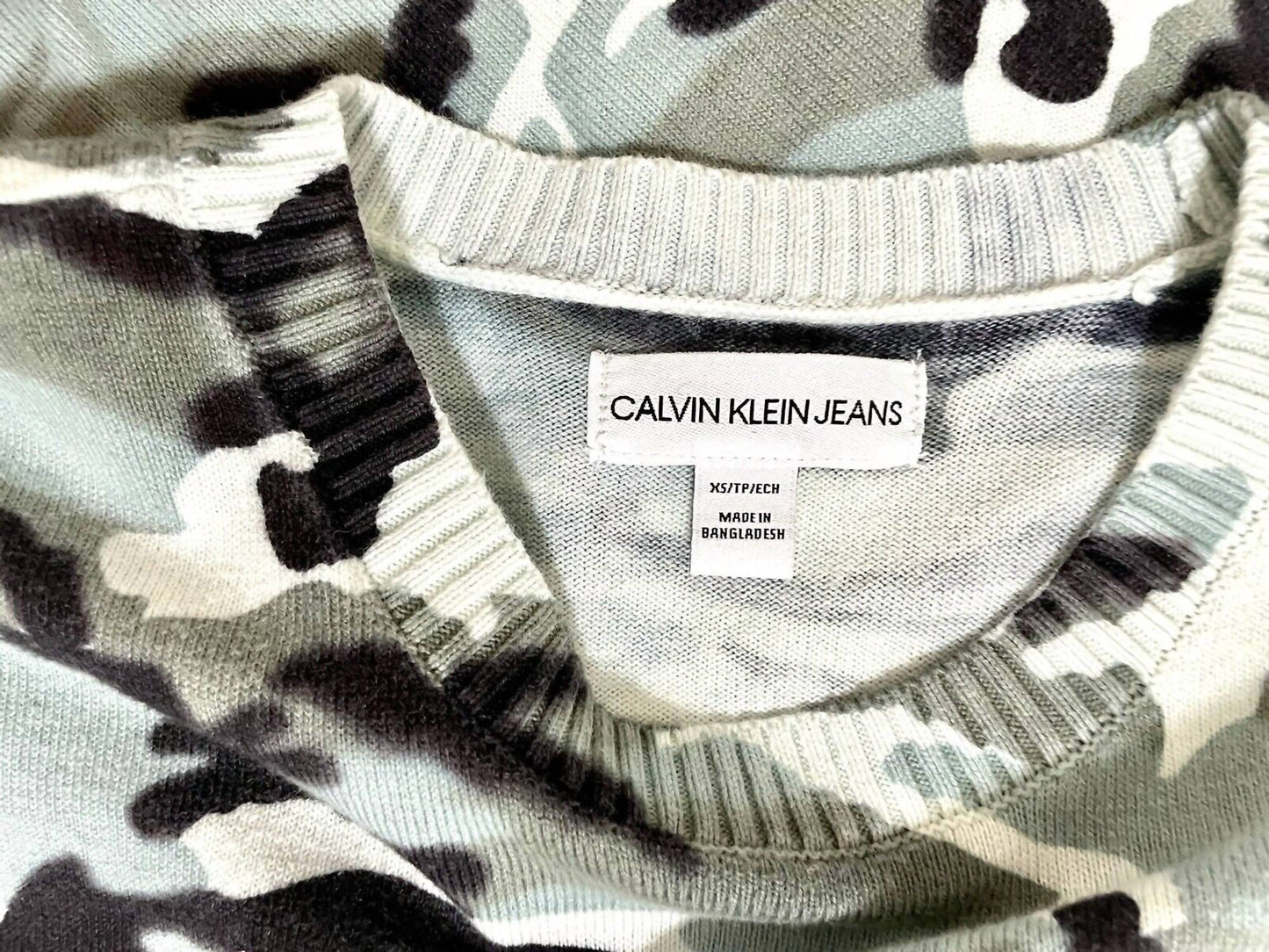 Calvin Klein - Camouflage Crewneck Sweater