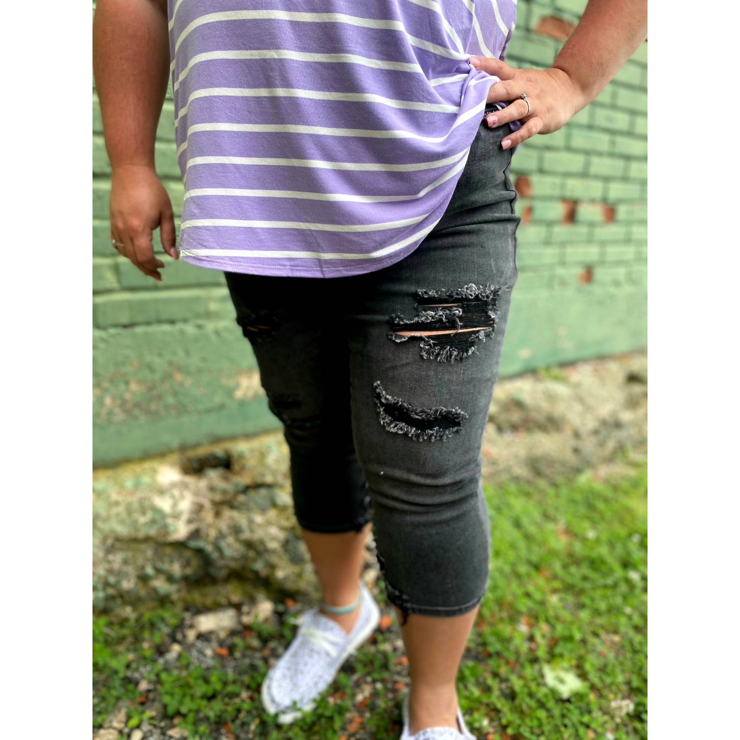 judy-blue-curvy-high-waist-skinny-capri-jeans