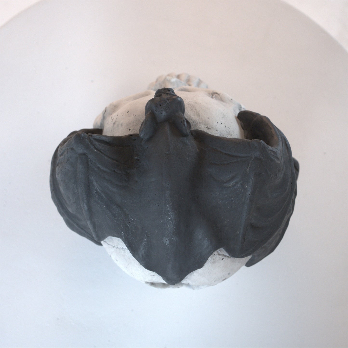 Hand-Welded Fire Pit Skull That Channels Halloween Flame