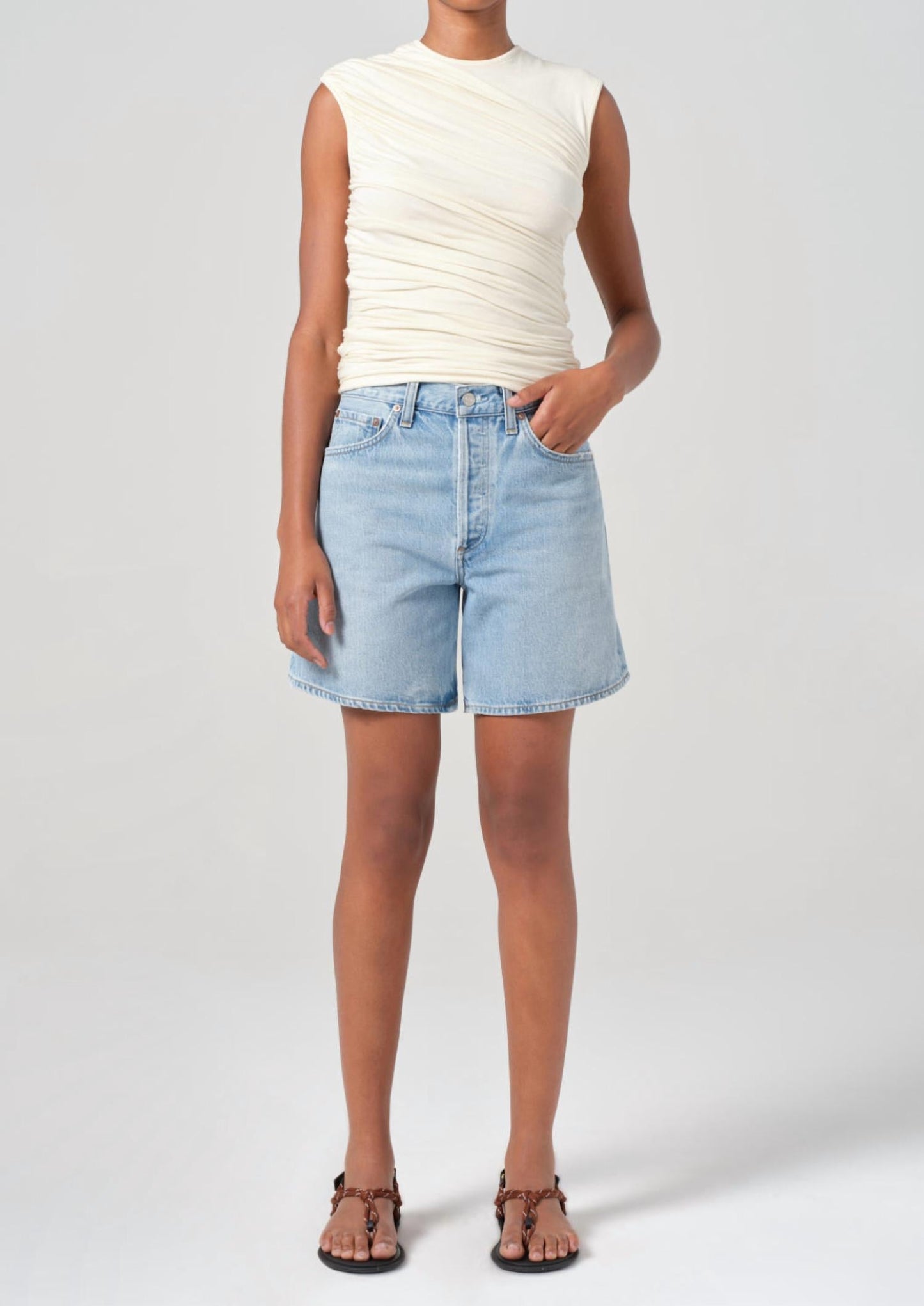 agolde-dame-short-7
