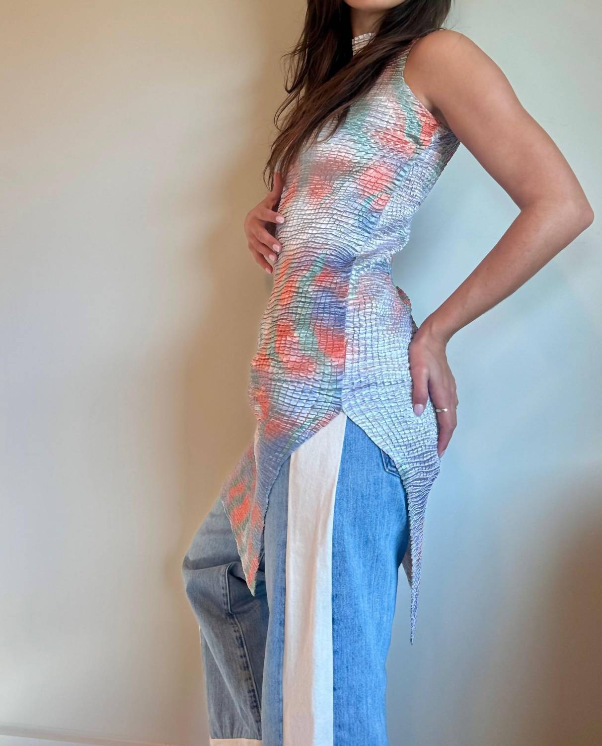 निन स्टूडियो - स्किन सिंगलट मिनी ड्रेस