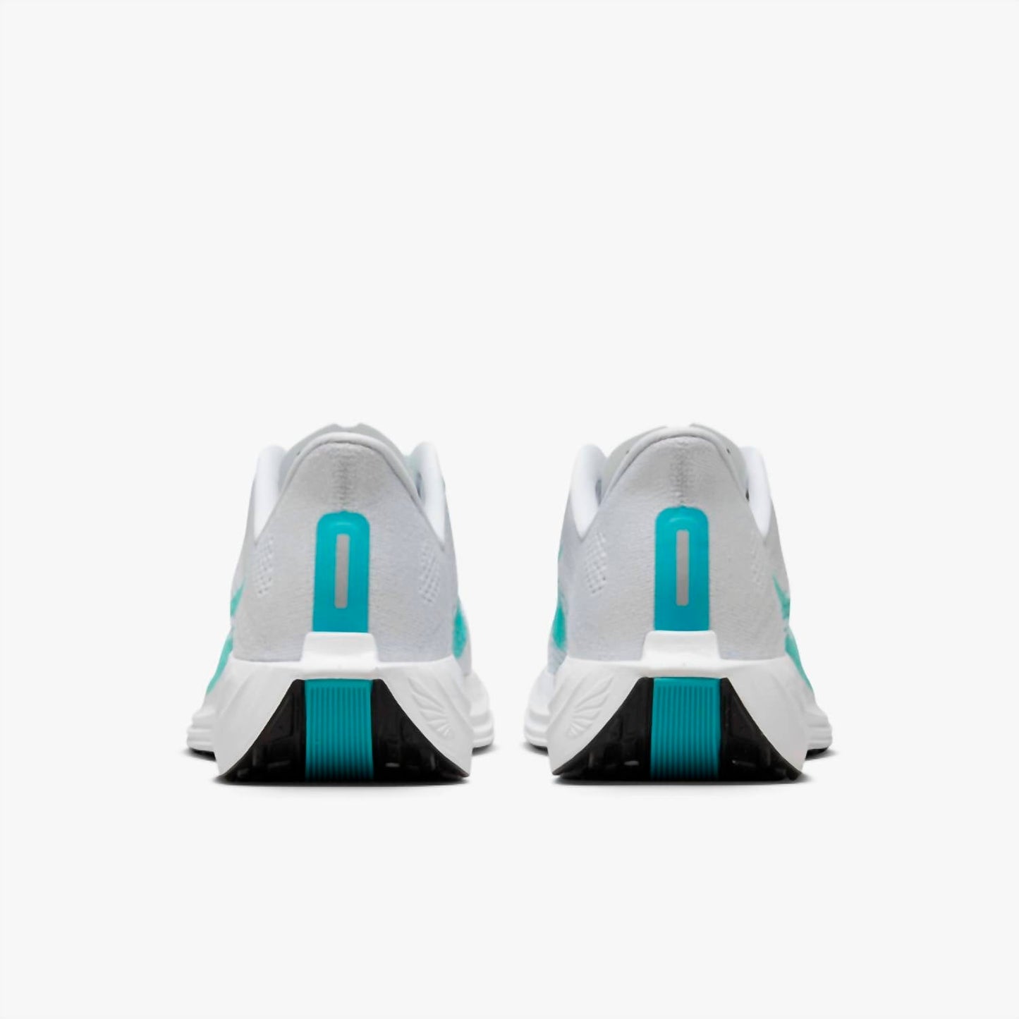 Nike - Men's Pegasus Plus Sneaker