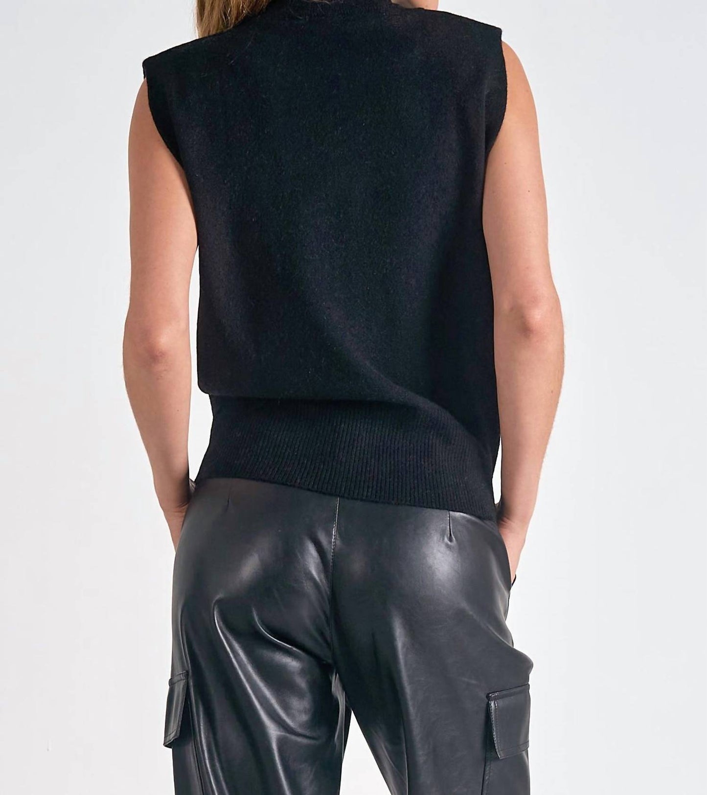 Elan - Chelcie Sweater