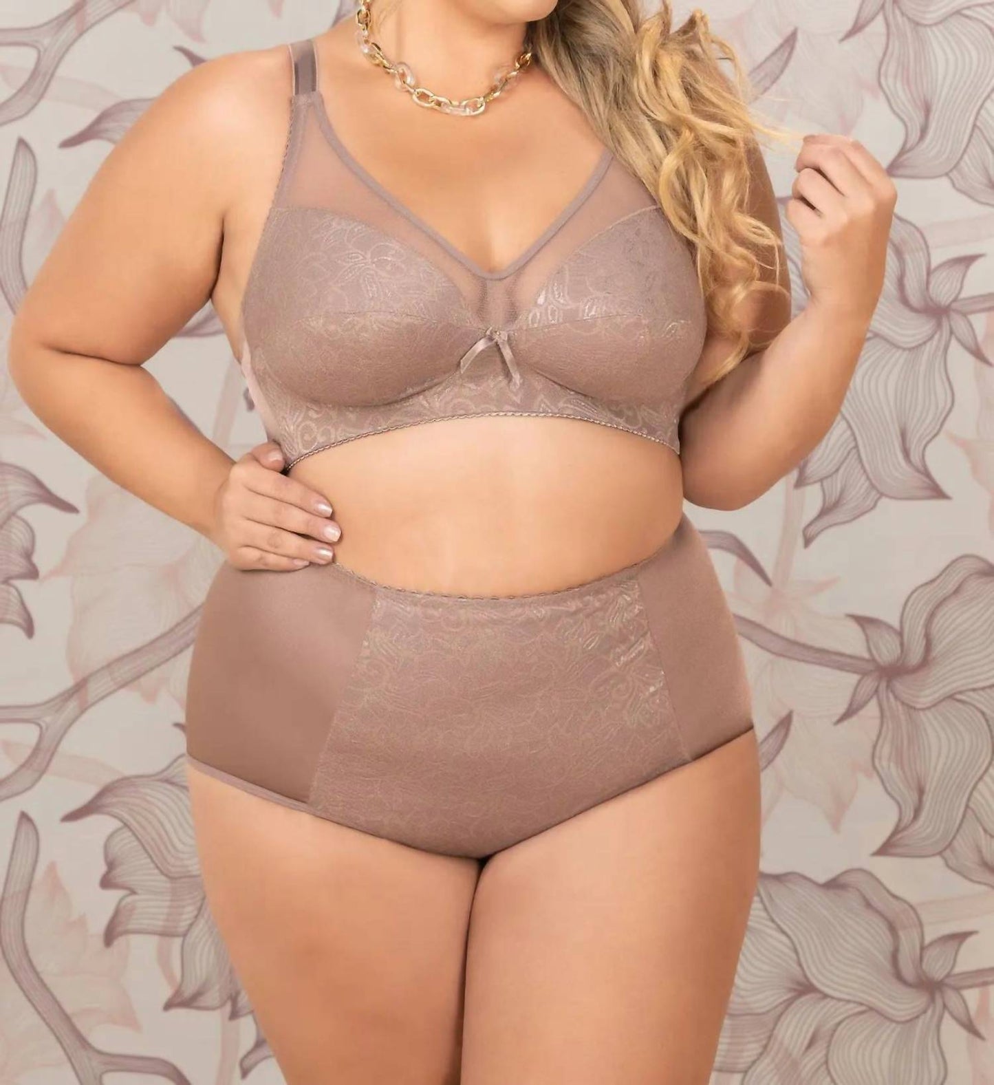 Siluets - Elegant Lace Bra with Back Buckle