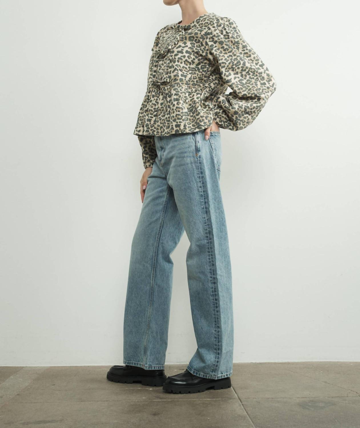 Aaron & Amber - Leopard Tie Front Blouse