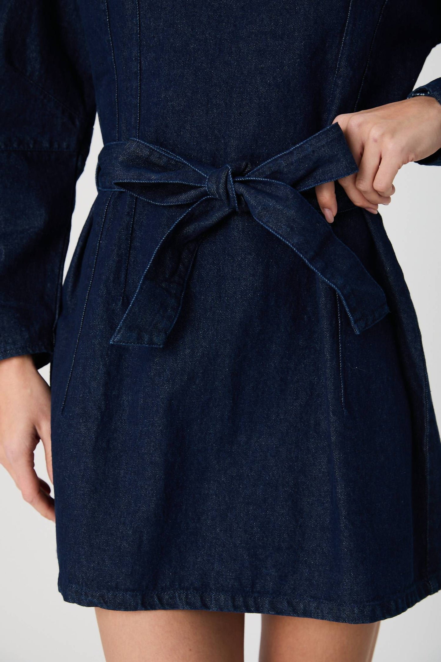 French Connection - Leighton Bandana Sleeve Mini Dress