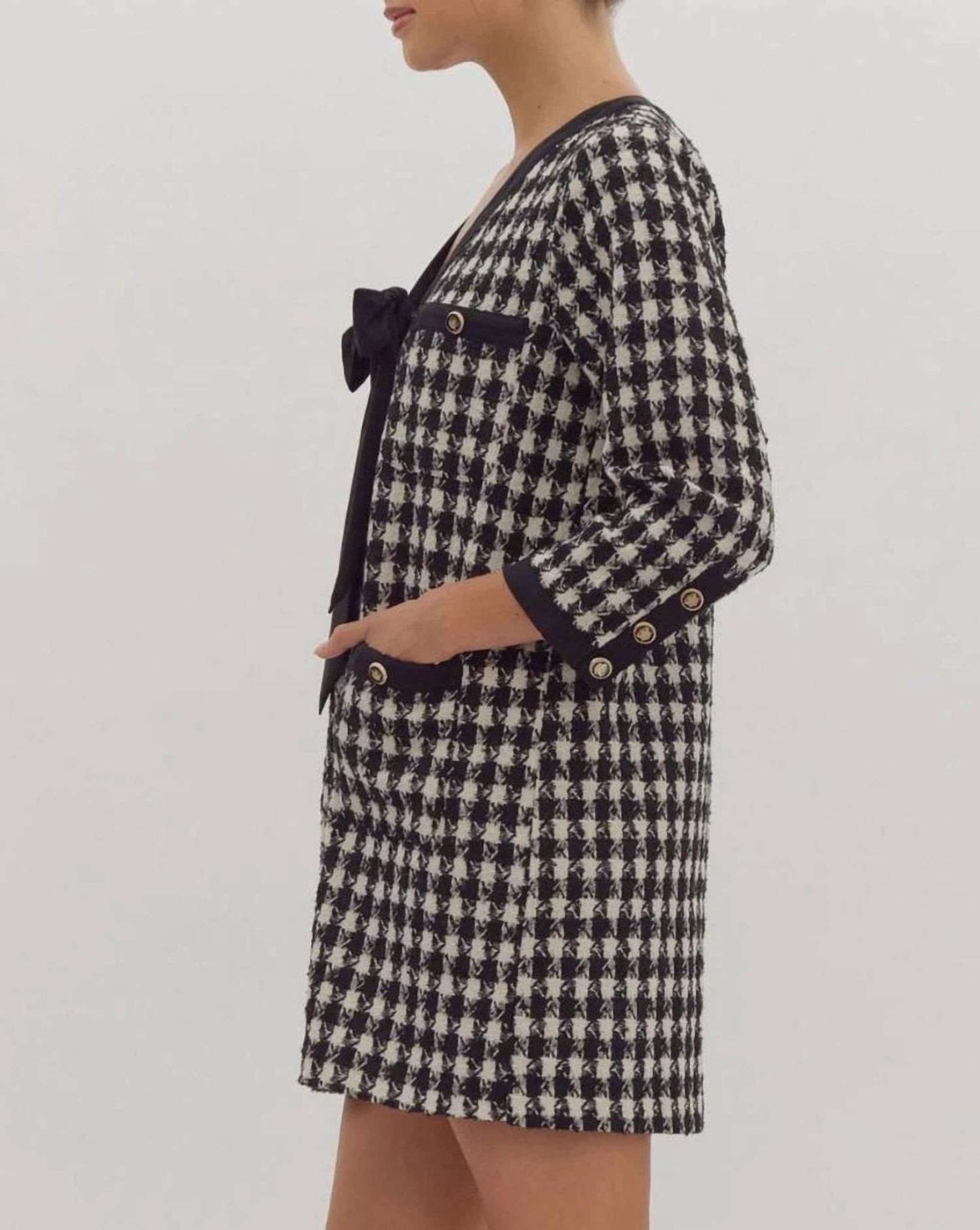 Entro - Audrey V-neck Button Up Dress