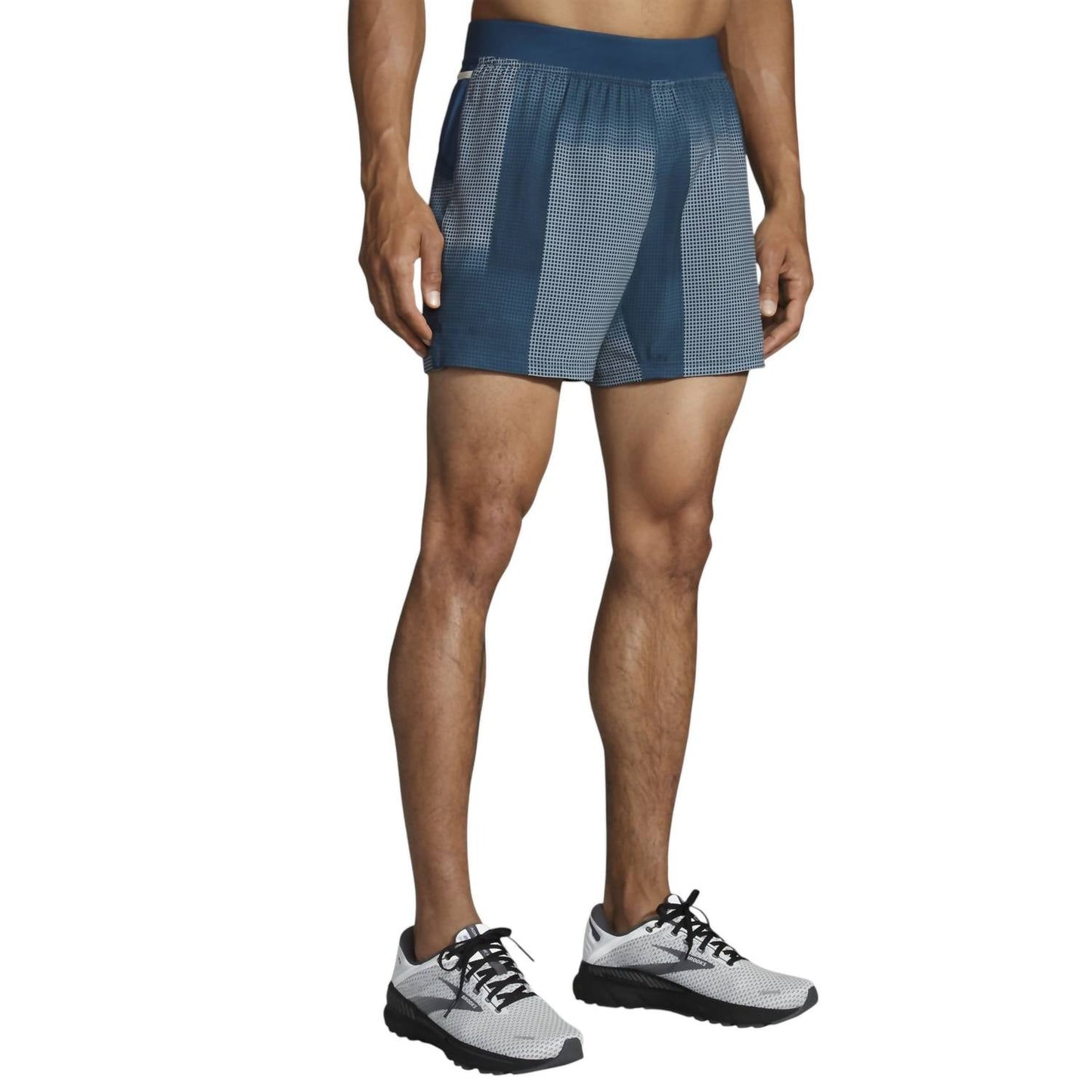 Brooks - पुरुषों के शेरपा 5" शॉर्ट्स
