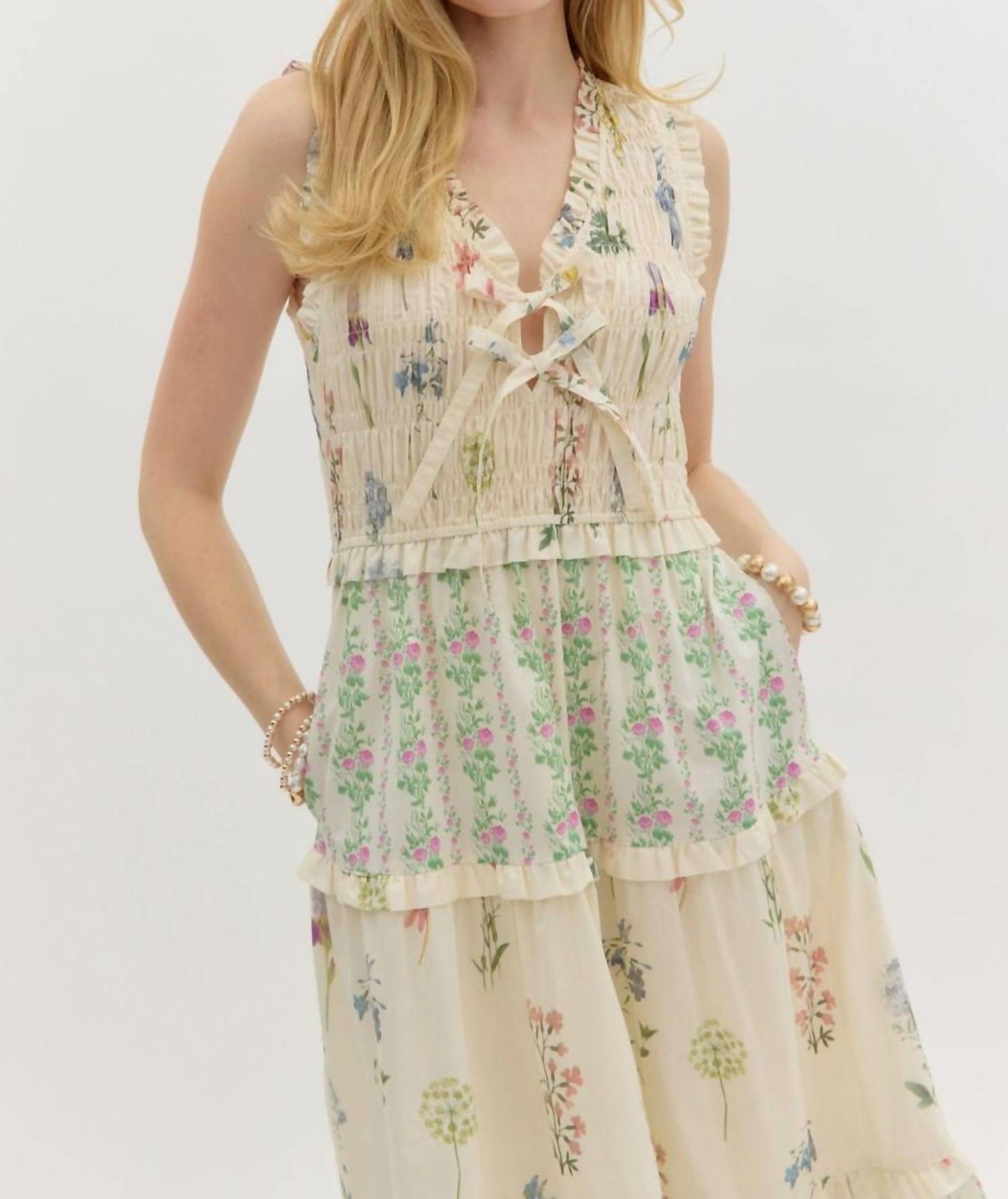 Entro - Tiered Floral Midi Dress