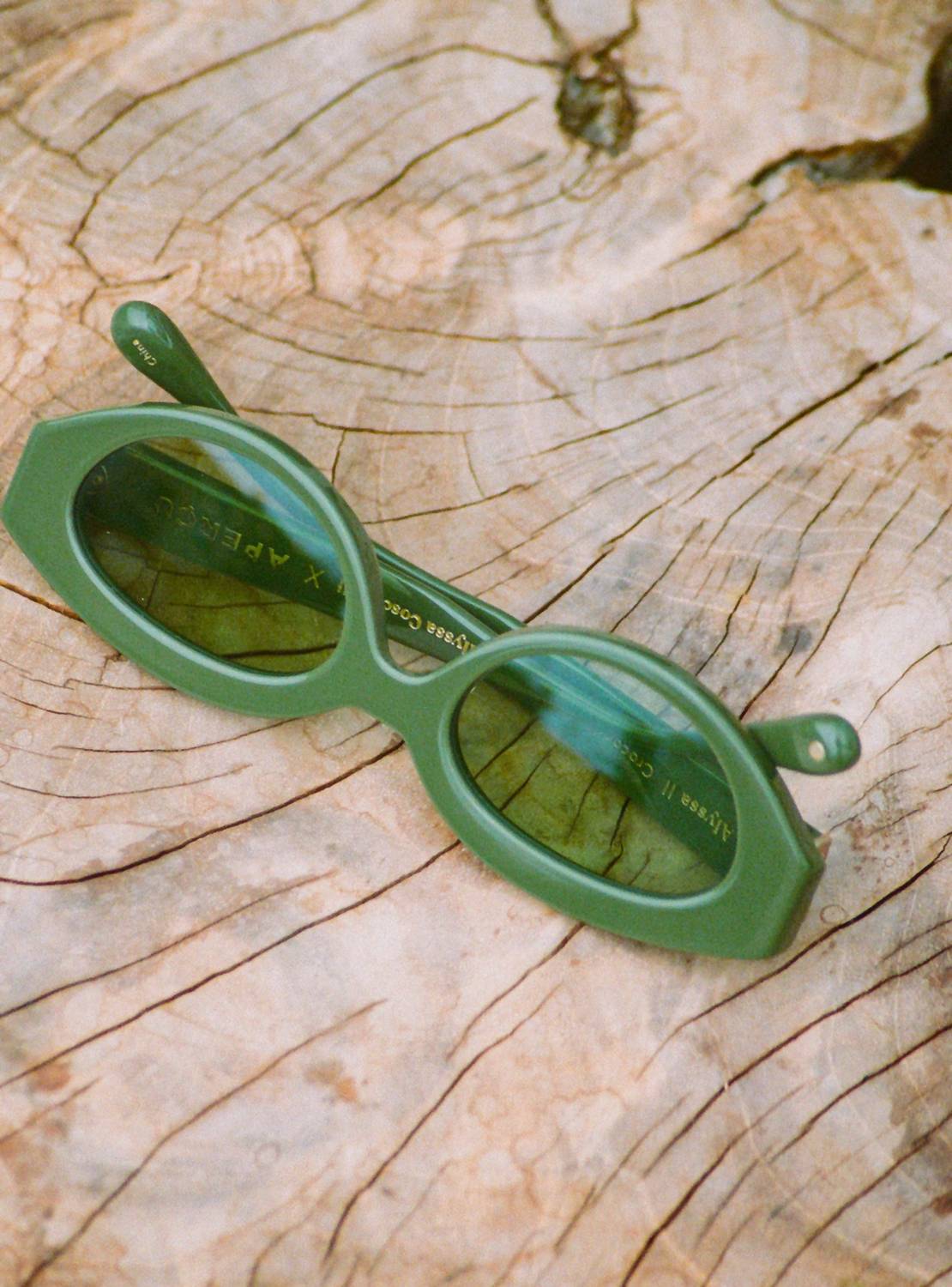 Aperçu Eyewear - महिलाओं के एलिसिया 02 धूप के चश्मे