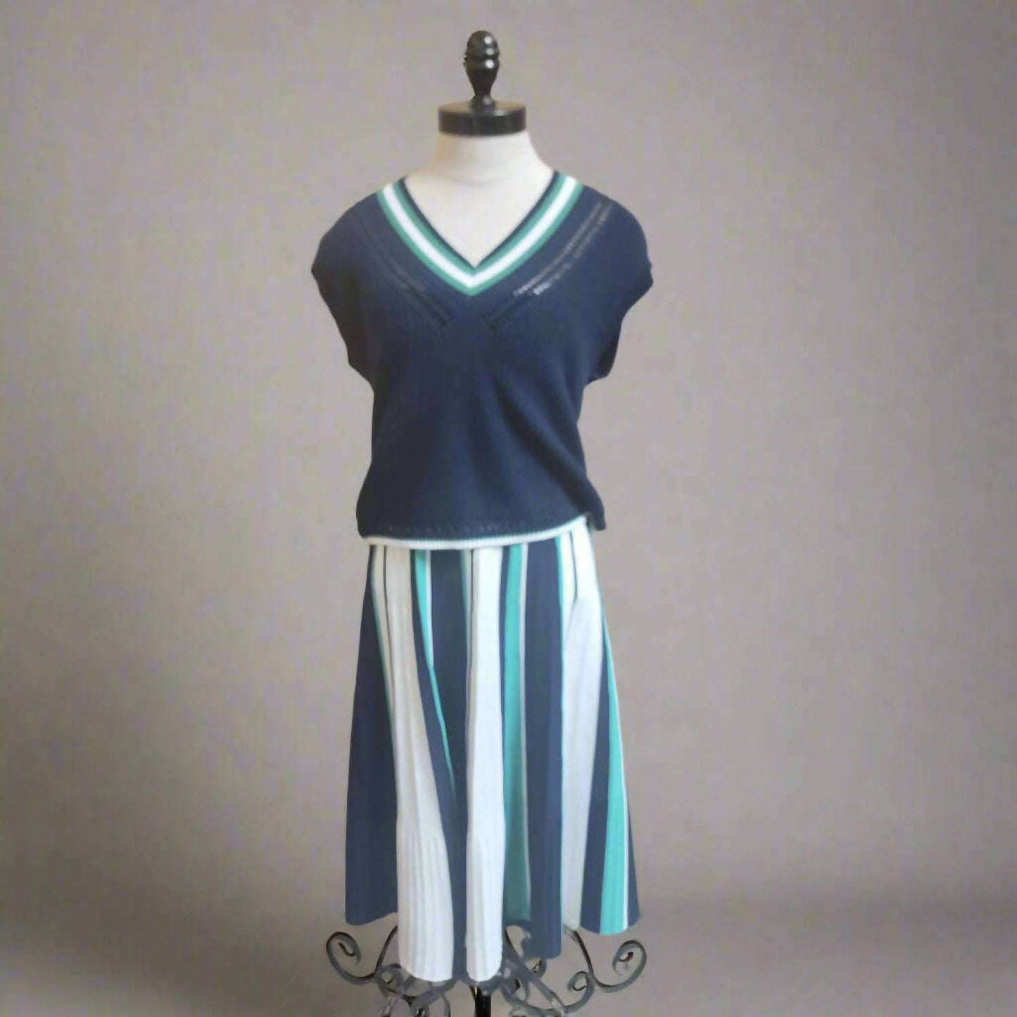 525 America - Women's Fitted Midi Skirt