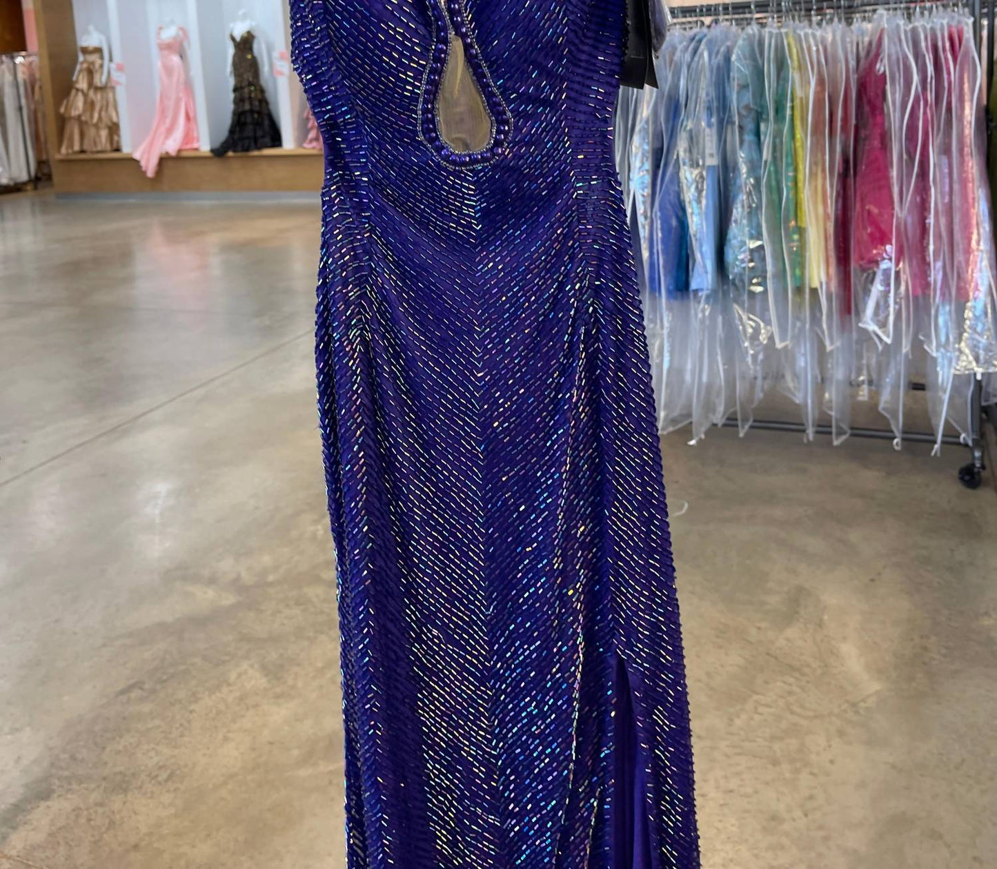 Aleta - Women's Sweetheart With Slit Prom Dress
