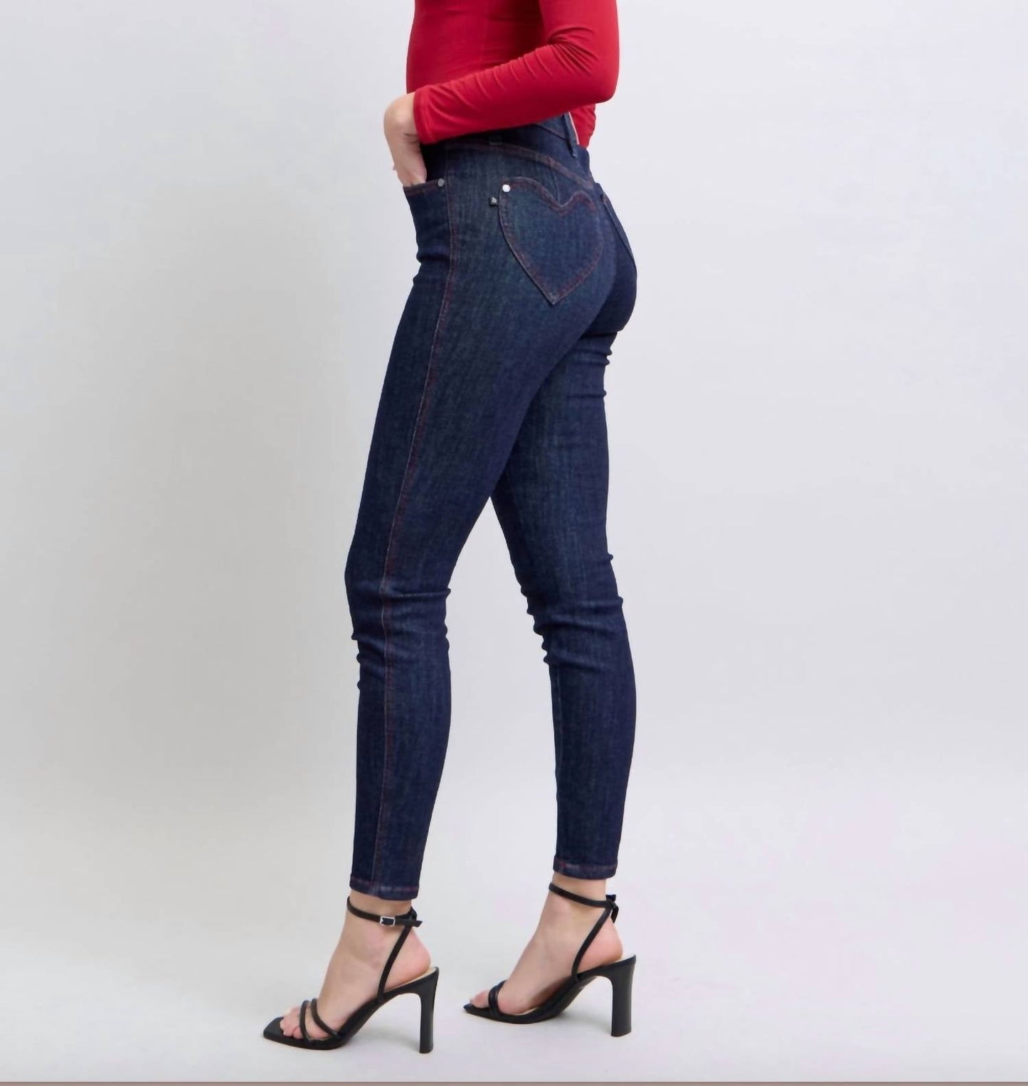 Judy Blue - High Waist Heart Shaped Back Pocket Skinny Jeans