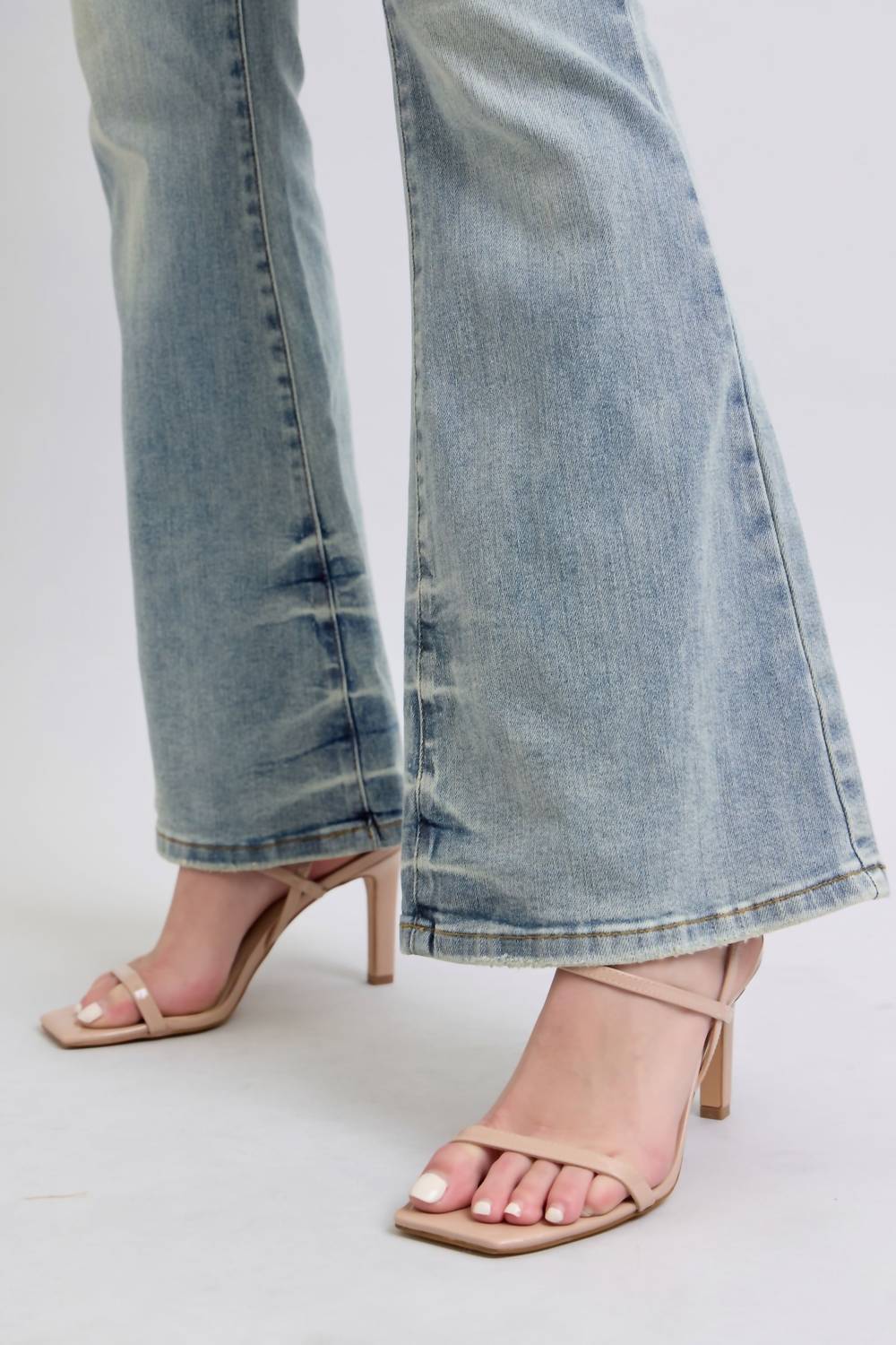 Judy Blue - Pin Tac Detail Flare Jeans