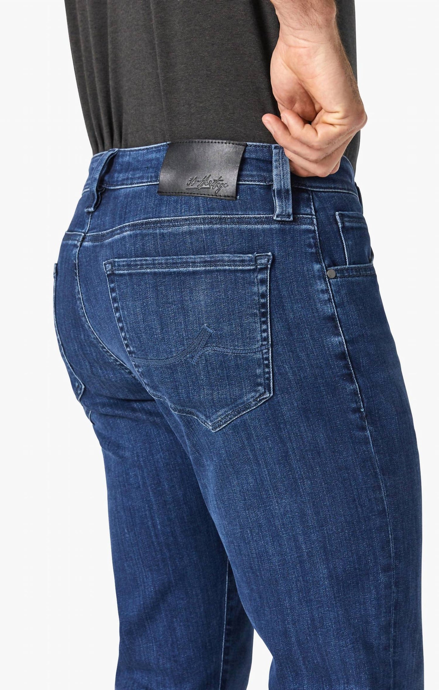 34 Heritage - Courage Straight Leg Jeans
