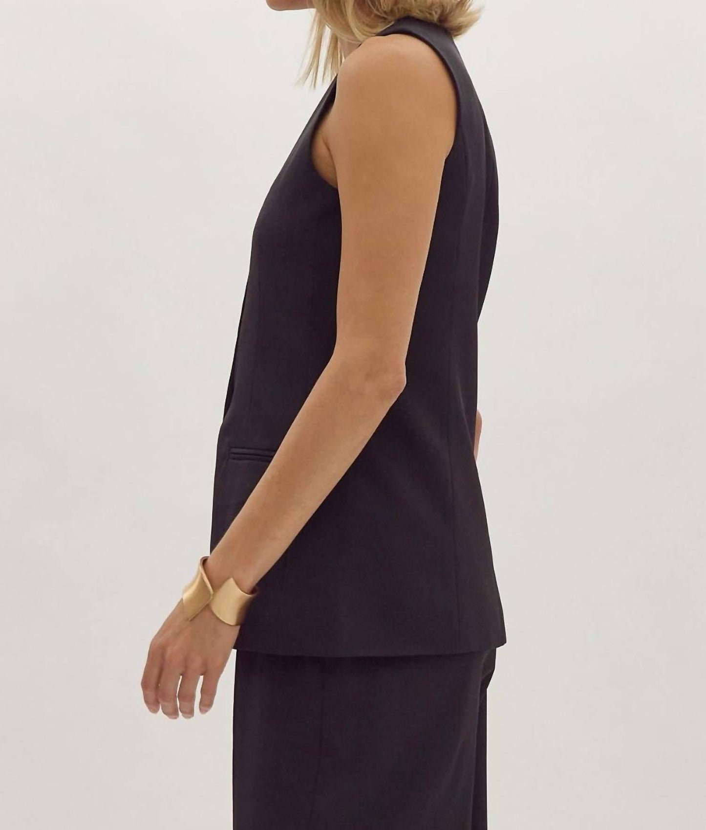 Entro - Button Up V-neck Vest