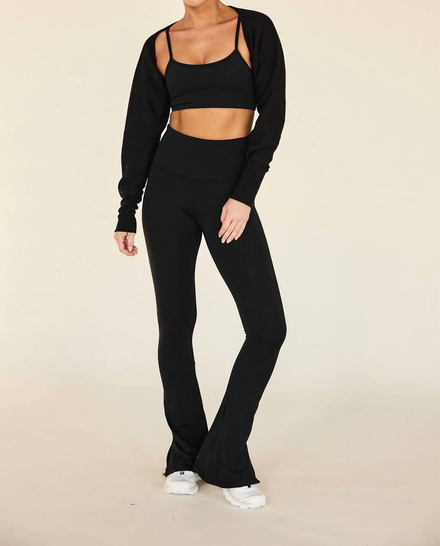 Strut This - The Shrug