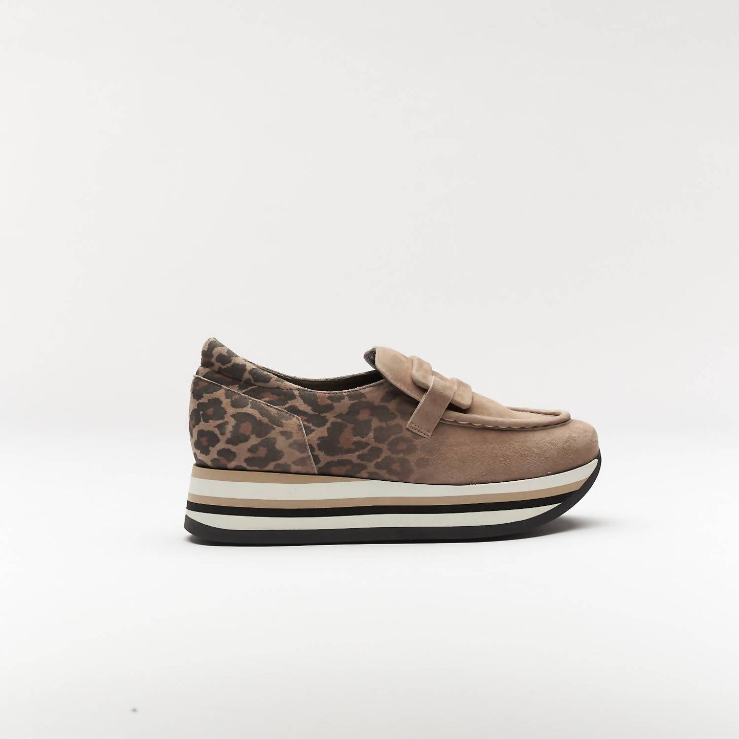 Softwaves - Women's Catriel Sneaker