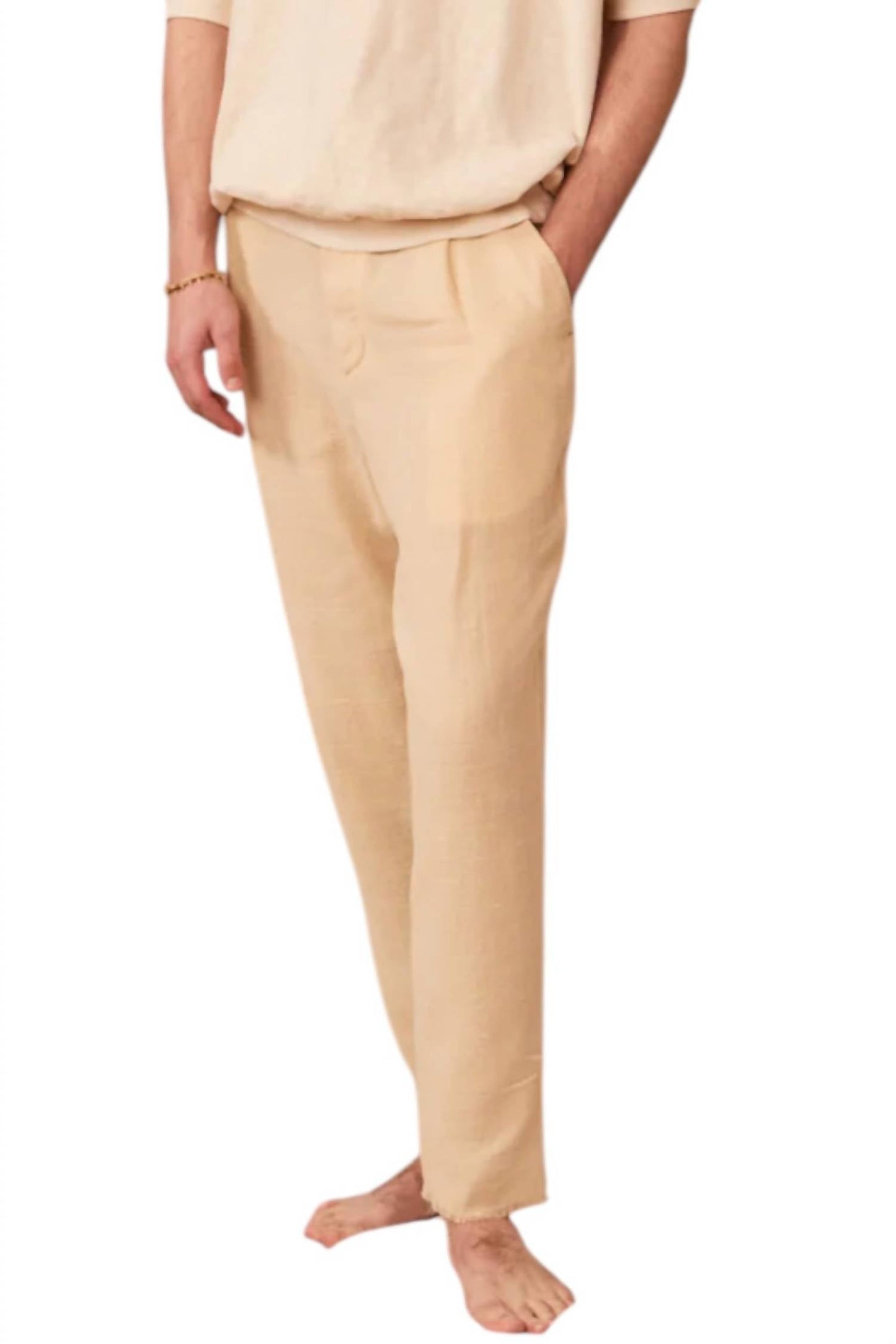 Aarc55 - Single Pleat Tapered Trouser