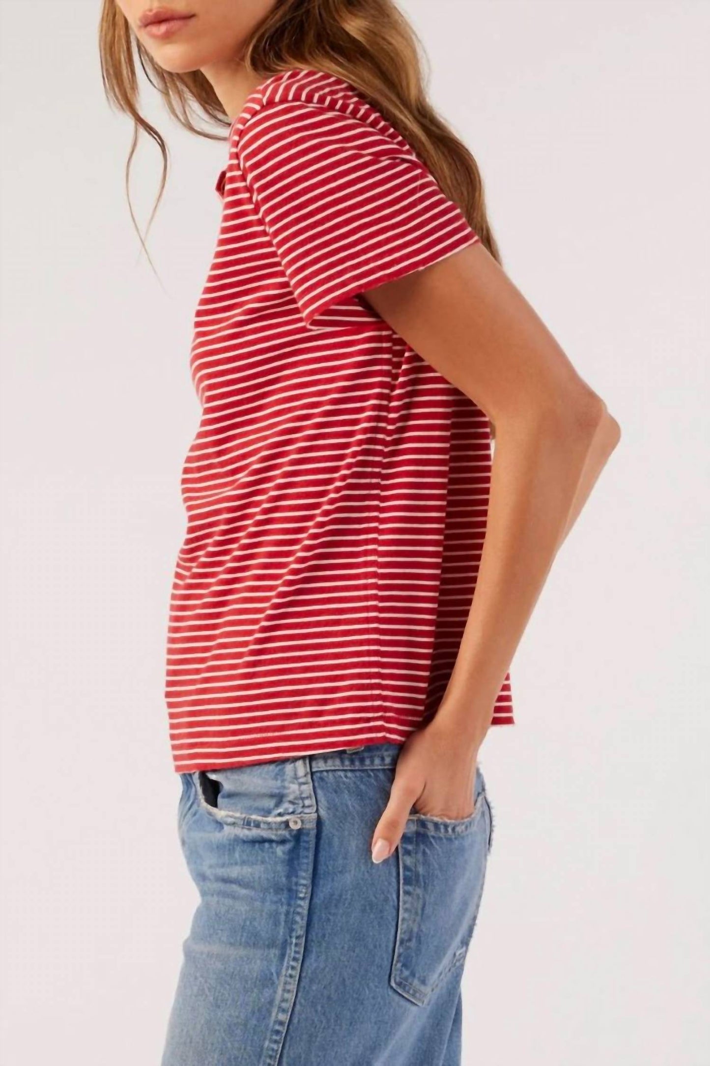 Amo - Love Tee