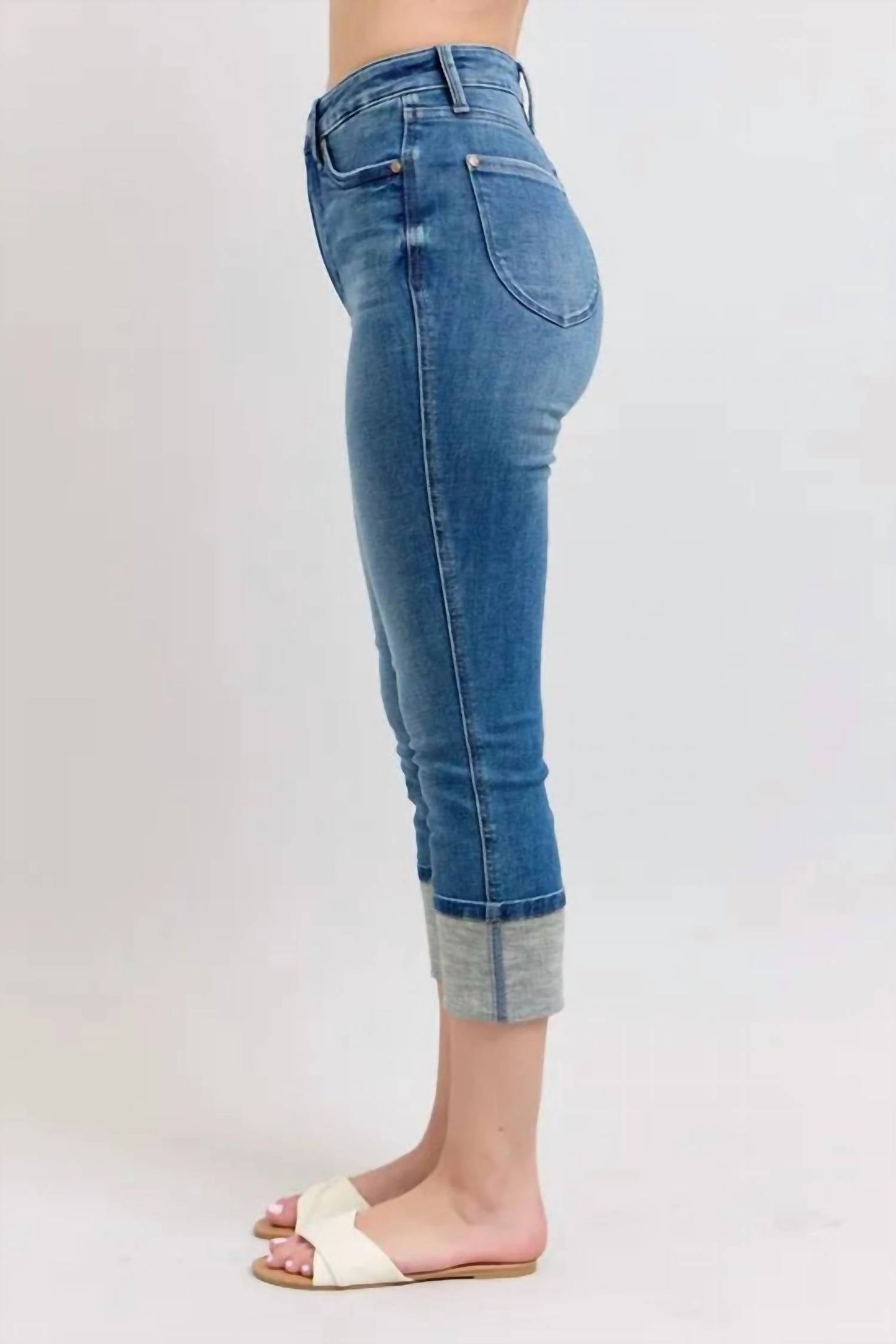 Trendsi - Women's Judy Blue Full Size Skinny Cuff Capris Jeans With Pockets Plus Size