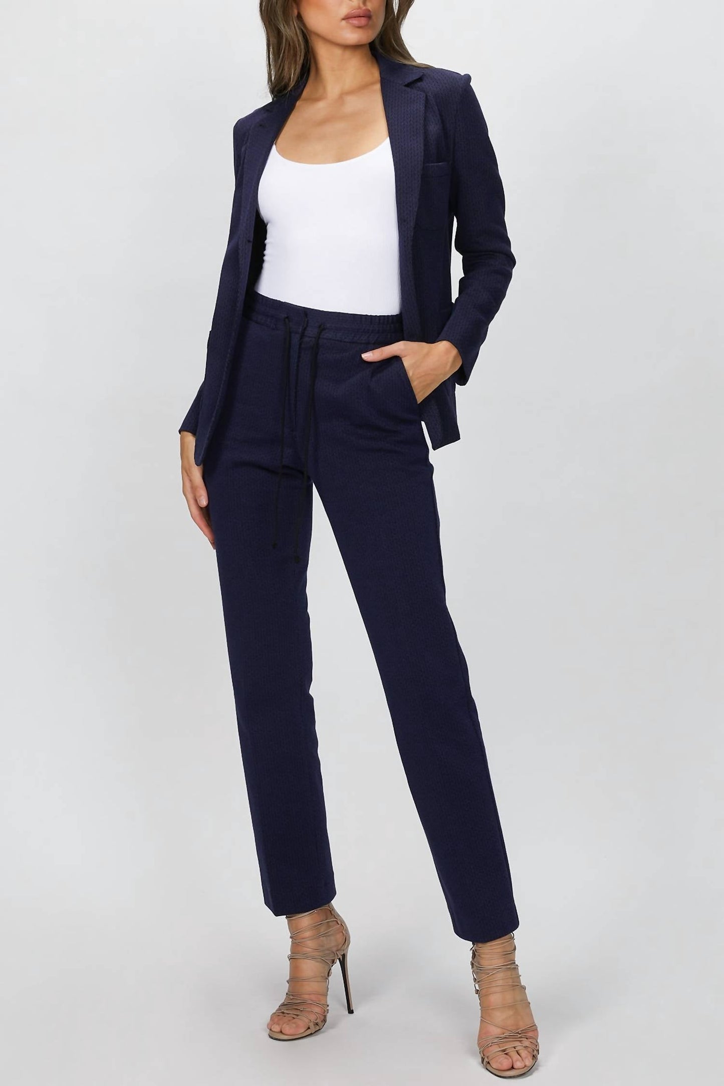 6397 - NEW TRACK PANT