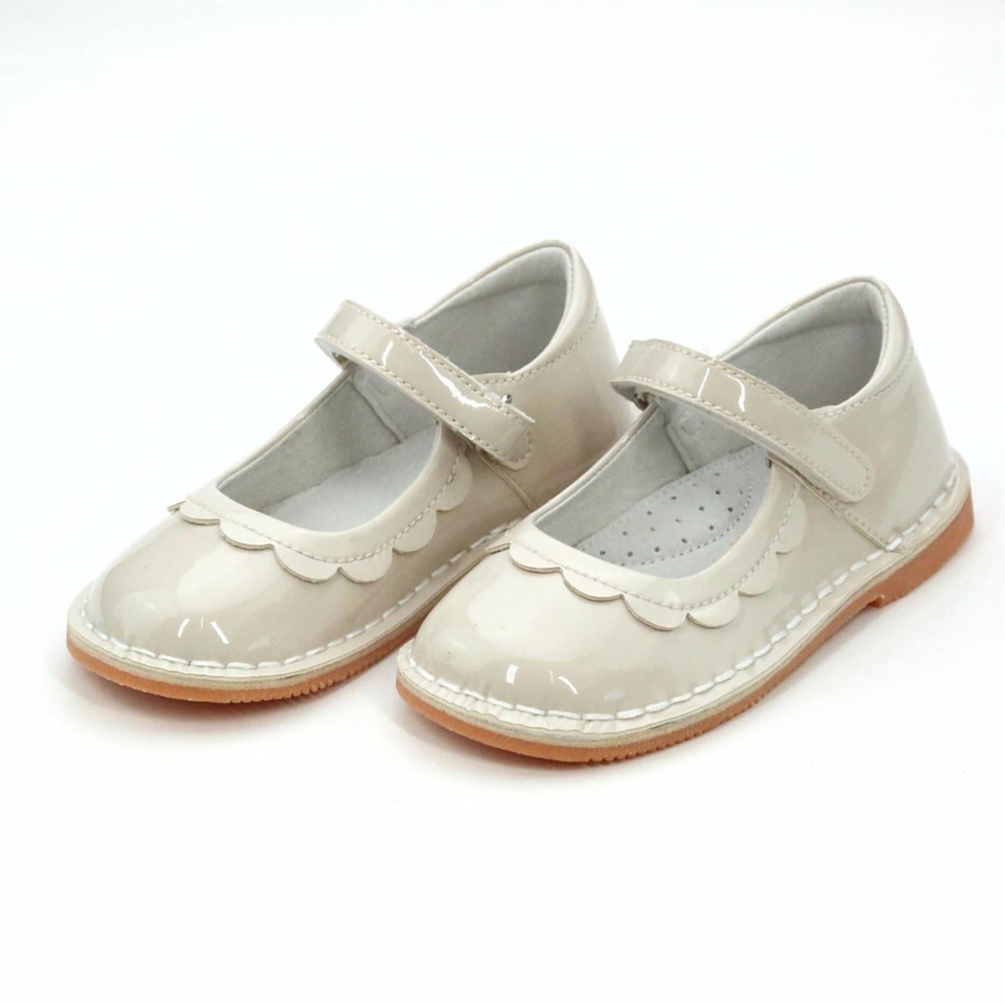 L'Amour - Girl's Violette Petal Mary Jane Shoes