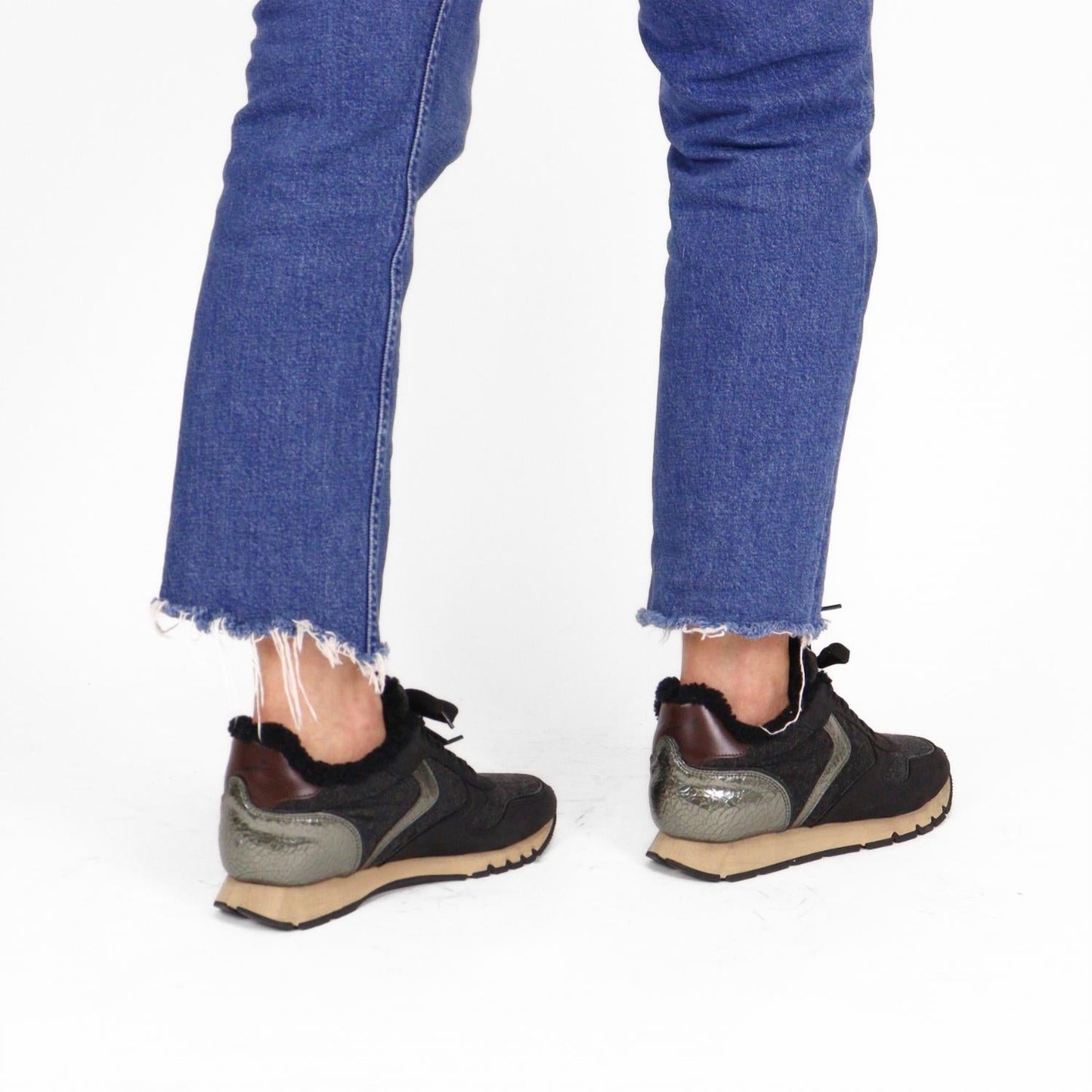 Voile Blanche - Julia Fur Sneakers