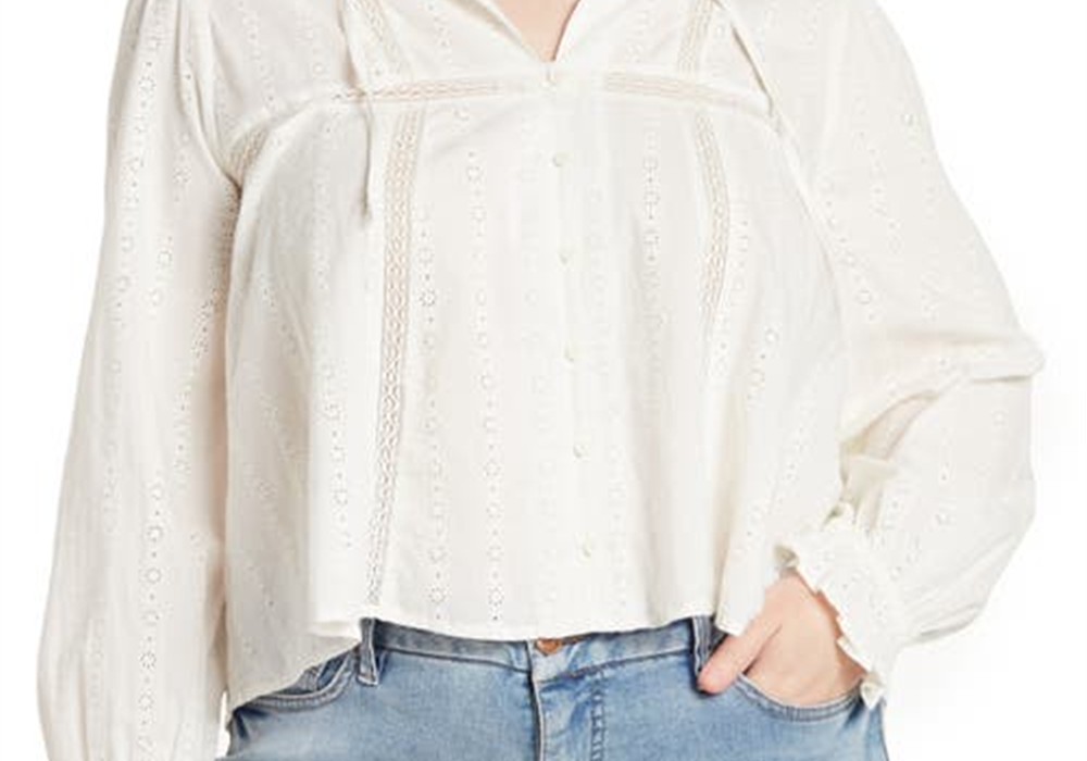 Treasure & Bond Shiffly Tie Neck Eyelet Top In Ivory Size 3X