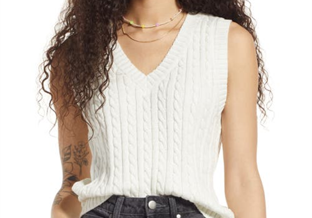 Ivory Bp. Cable Knit Sweater Vest - Size Large