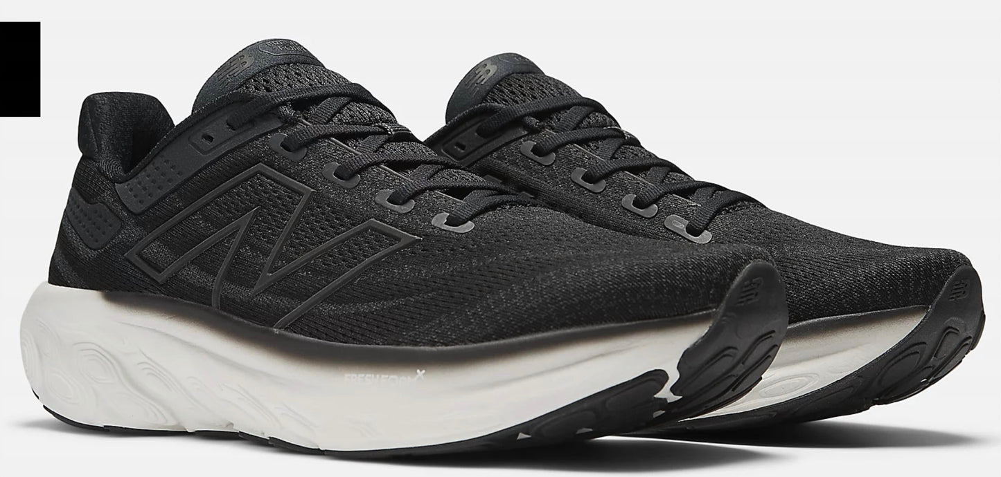 New Balance - पुरुषों का न्यू बैलेंस 1080V13 चौड़ा/2E