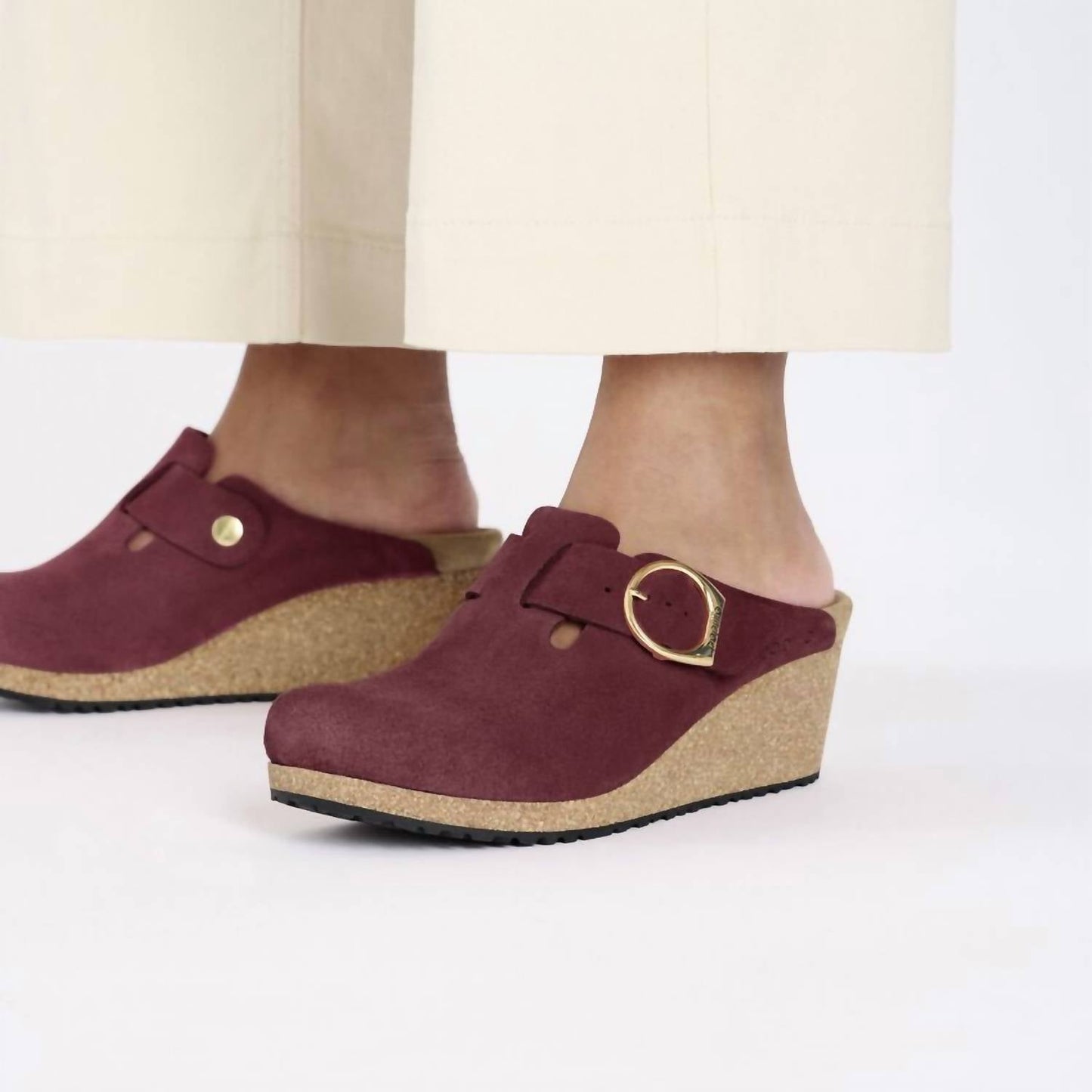 Birkenstock - Women's Fanny Ring Buckle Suede Leather Clog - Medium/Narrow