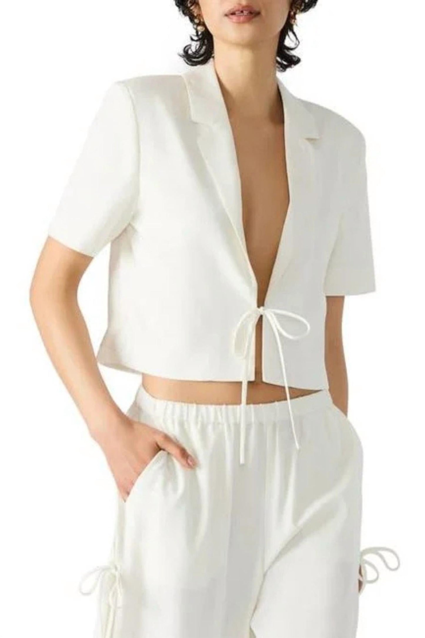 स्टीव मैडेन - बो टाई फ्रंट शॉर्ट ब्लेज़र