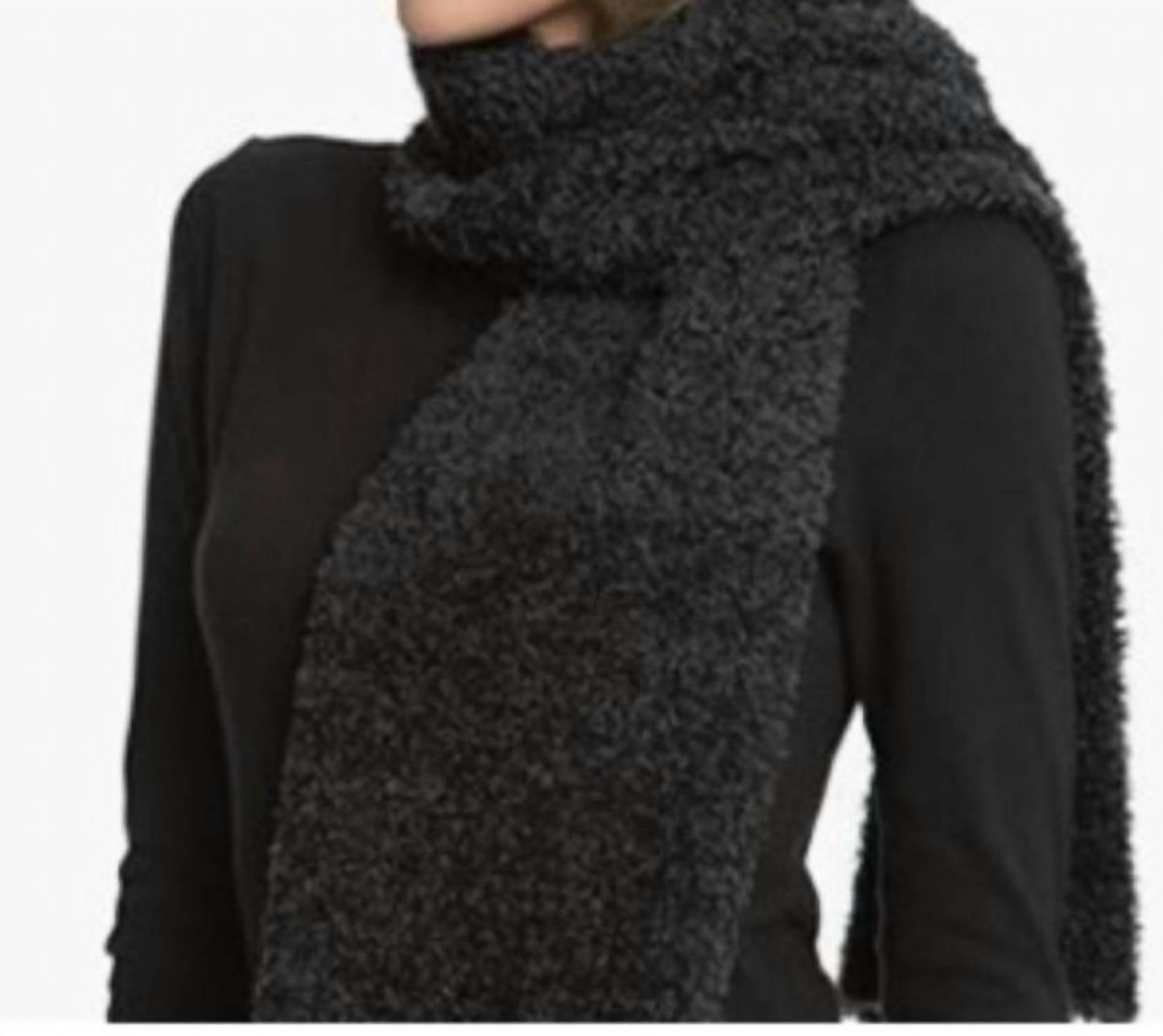 Barefoot Dreams - Cozy Chic Pom Pom Beanie & Scarf Set