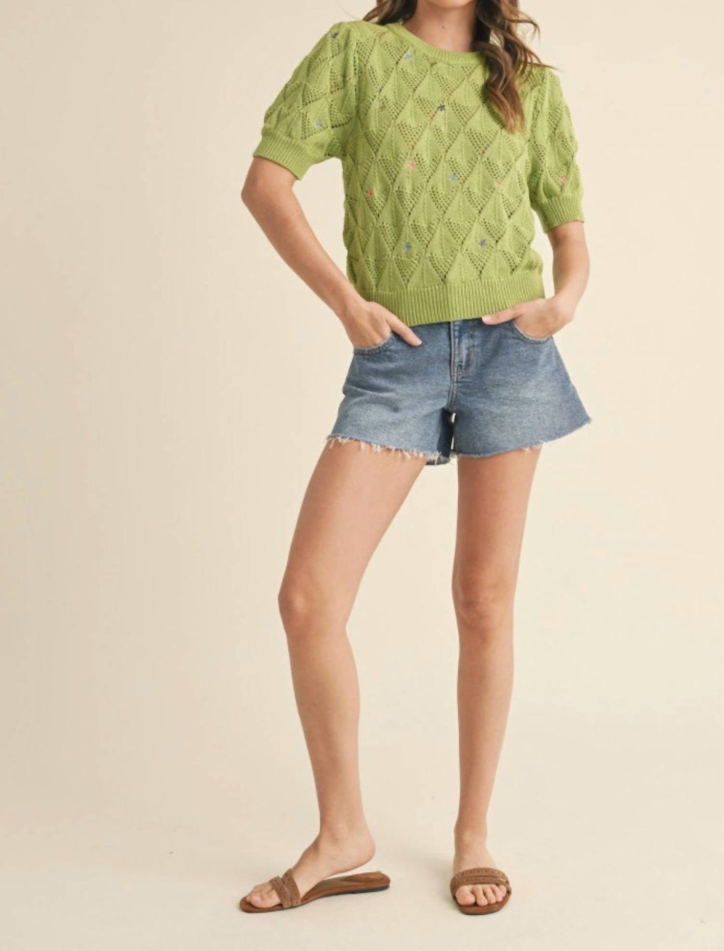 &Merci - embroidered flower short sleeve sweater