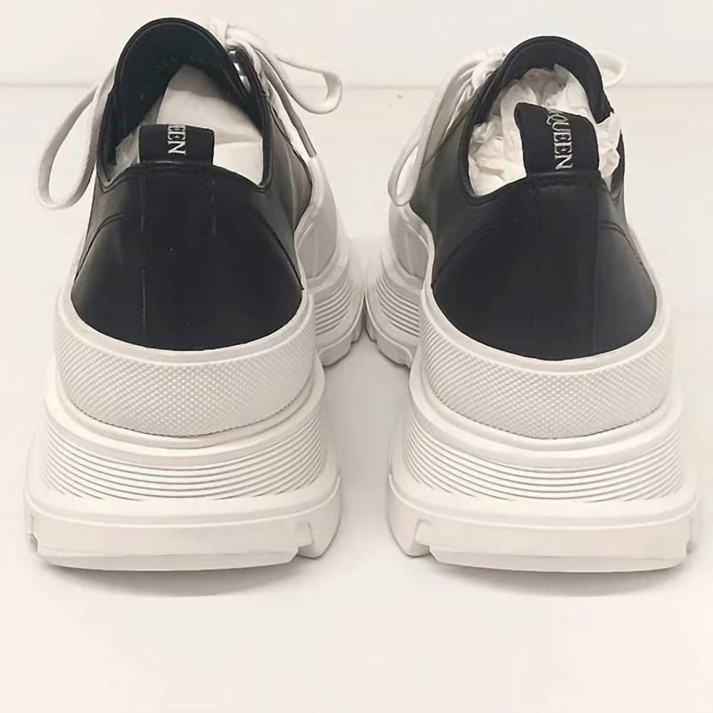 Alexander Mcqueen - Men Tread Slick Low Top Sneakers