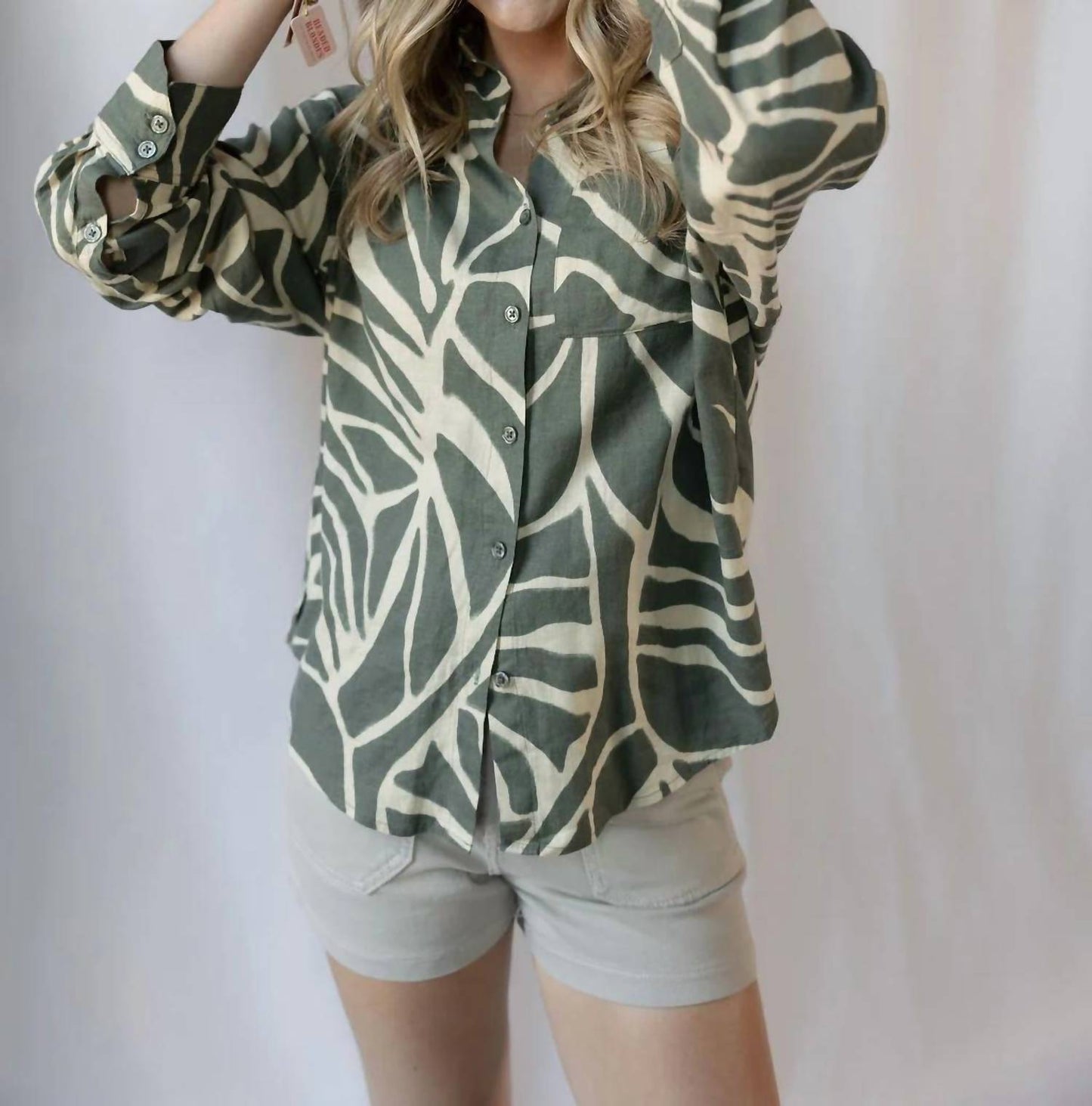 Z Supply - Alfie Tova Palm Button Up Shirt