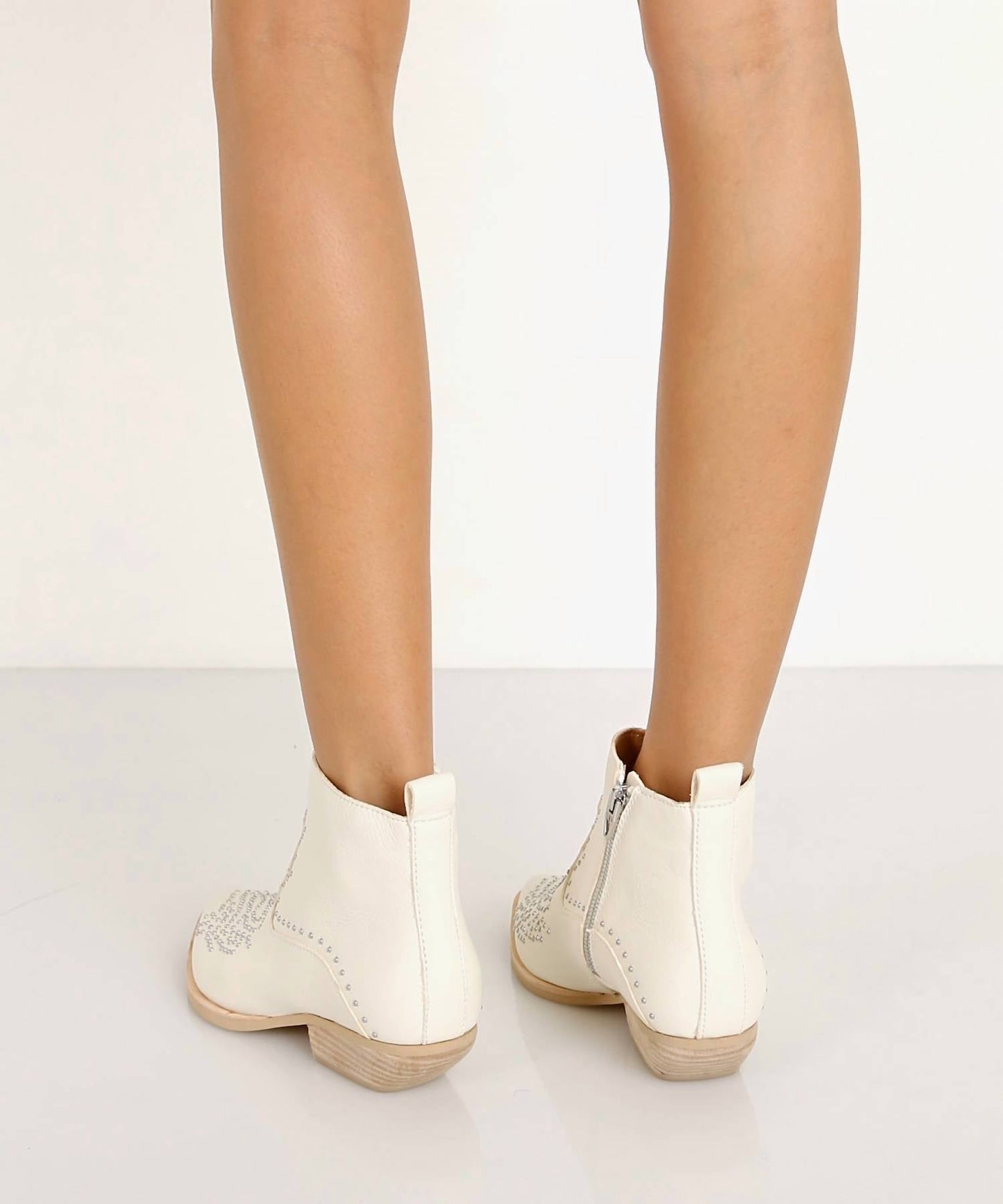 Dolce Vita - UMA एंकल बूट