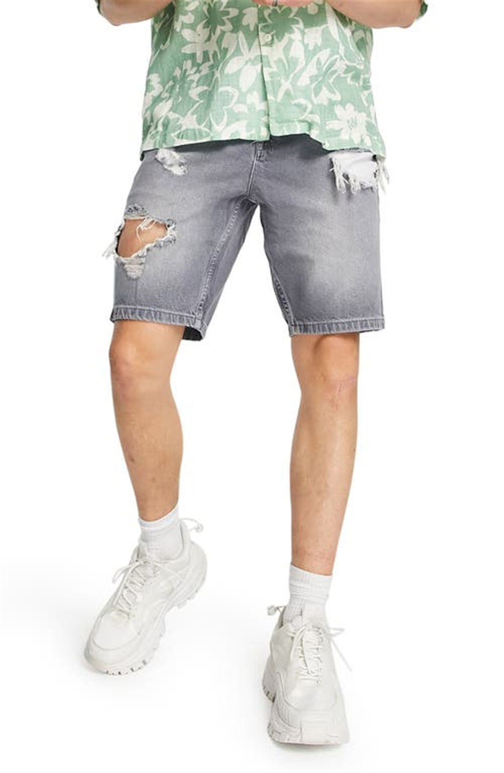 ASOS डिज़ाइन पुरुषों के ग्रे डिस्ट्रेस्ड स्लिम डेनिम शॉर्ट्स साइज़ 30