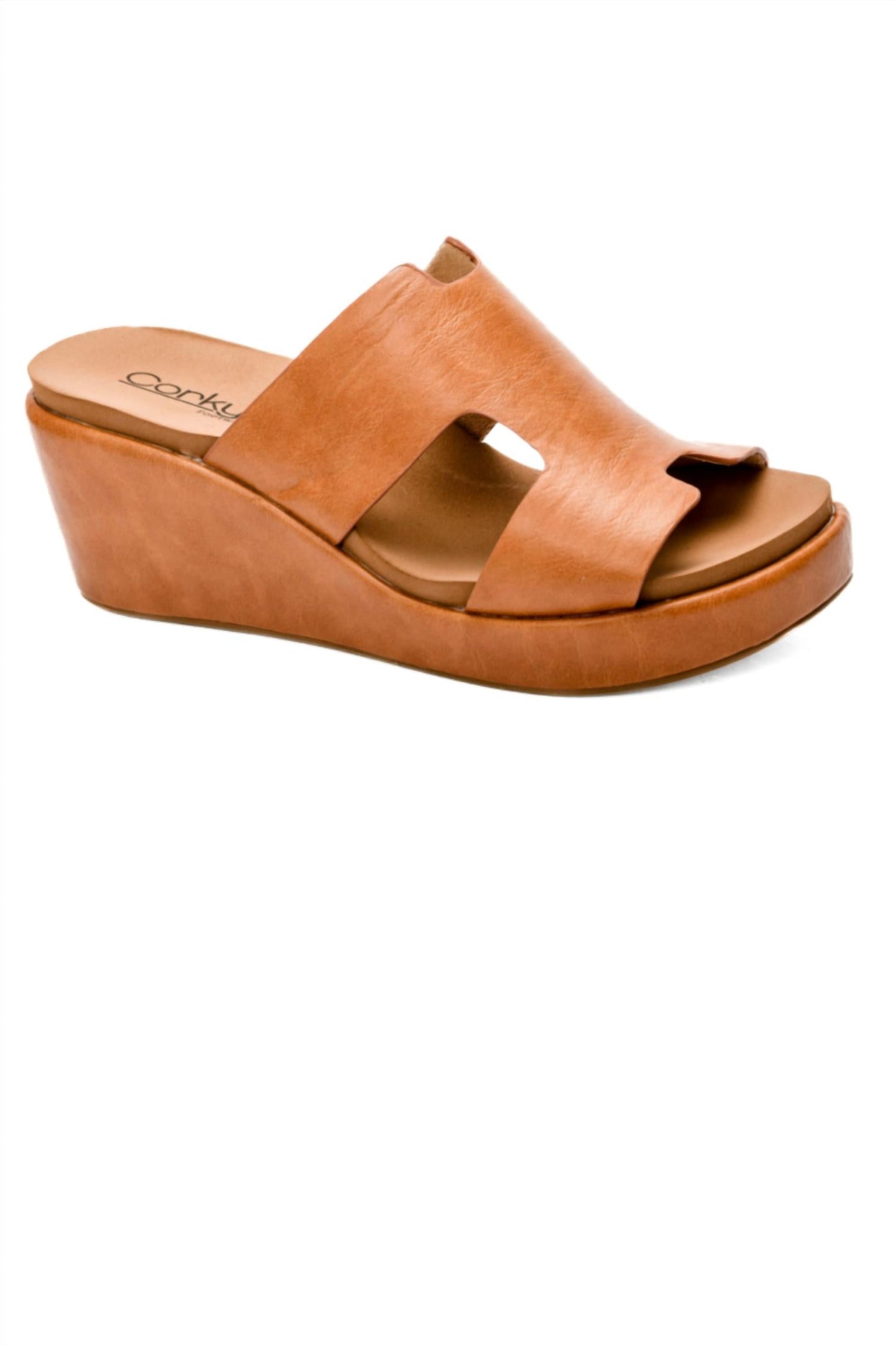 Corkys Footwear - महिलाओं के लिए पकर अप सैंडल