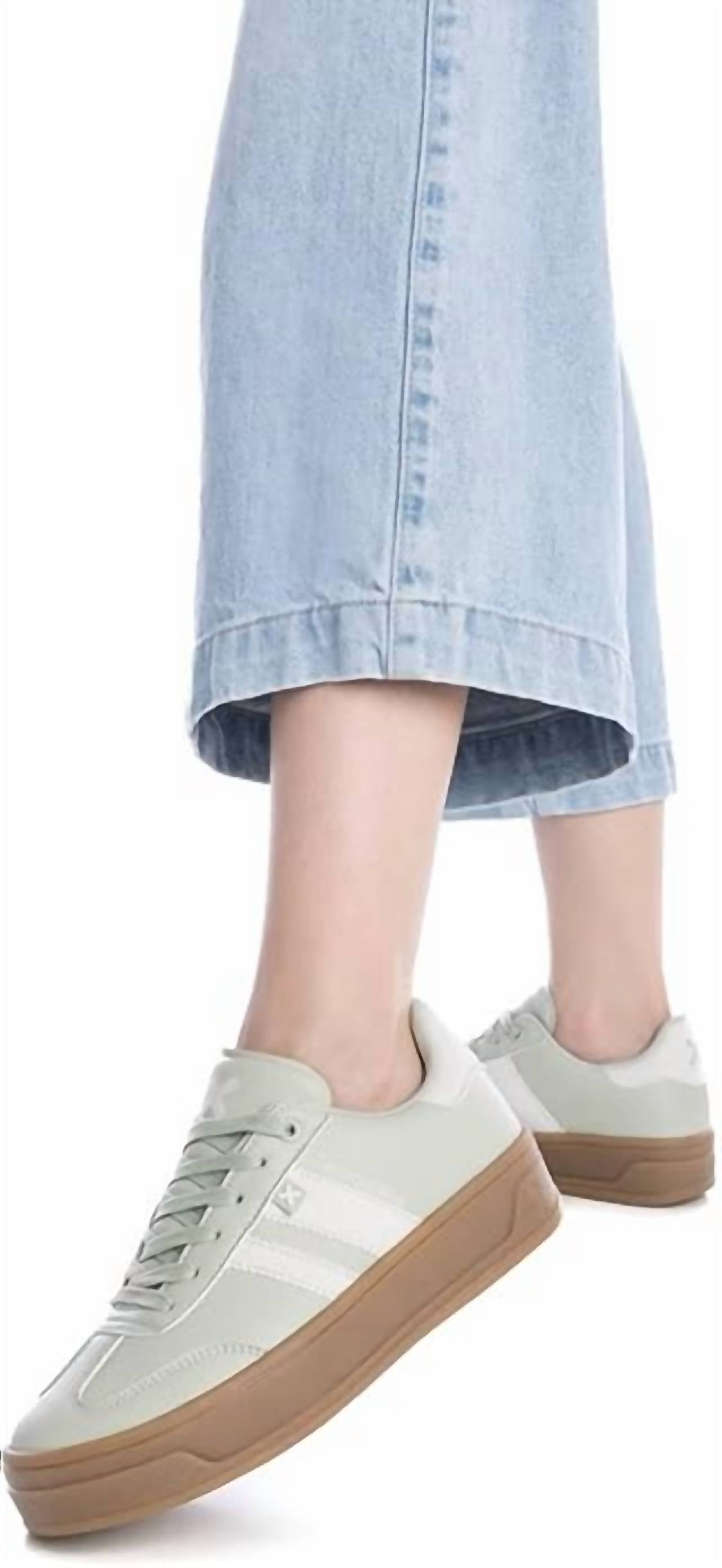 Xti - Women's Lace Up Sneakers