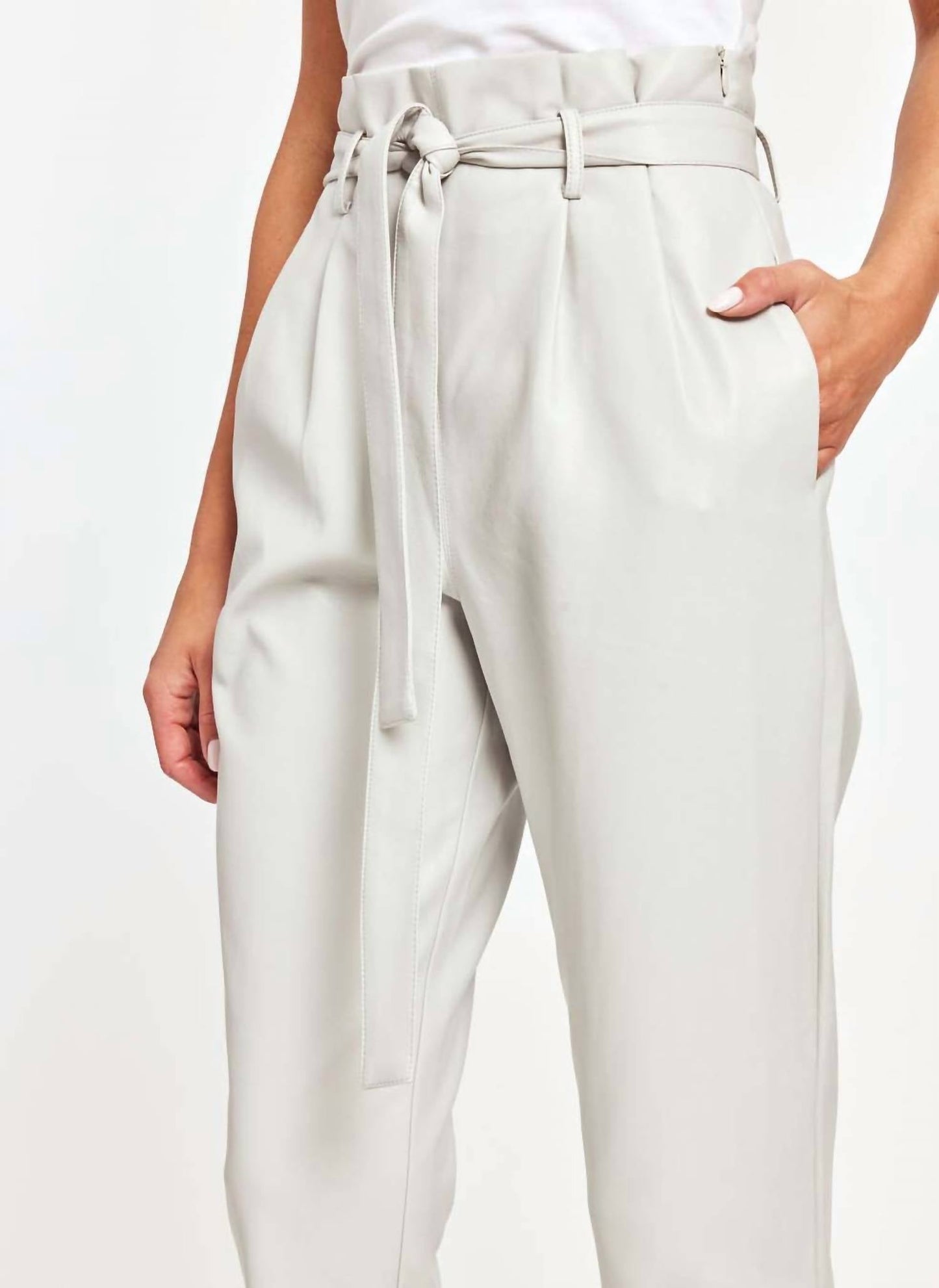 Dolce Cabo - Uptown Paper Bag Pants