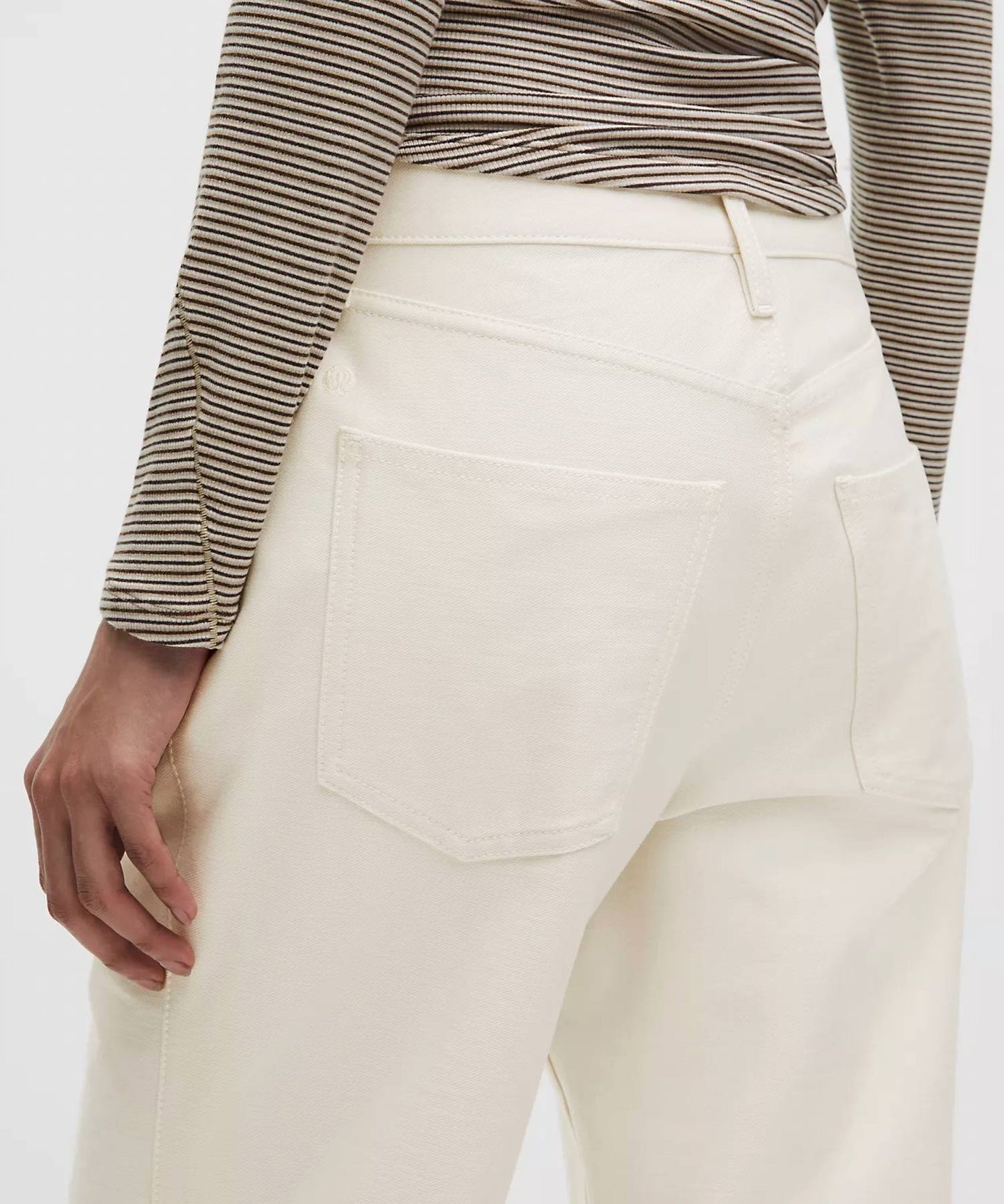 Lululemon - Easy Five Mid-Rise Relaxed Straight Pant