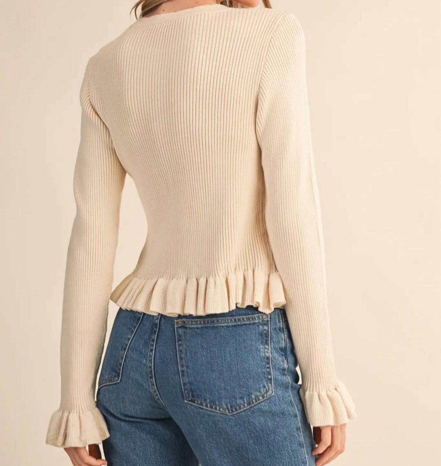 &Merci - The Sienna Ruffle Hem Ribbed Knit Sweater