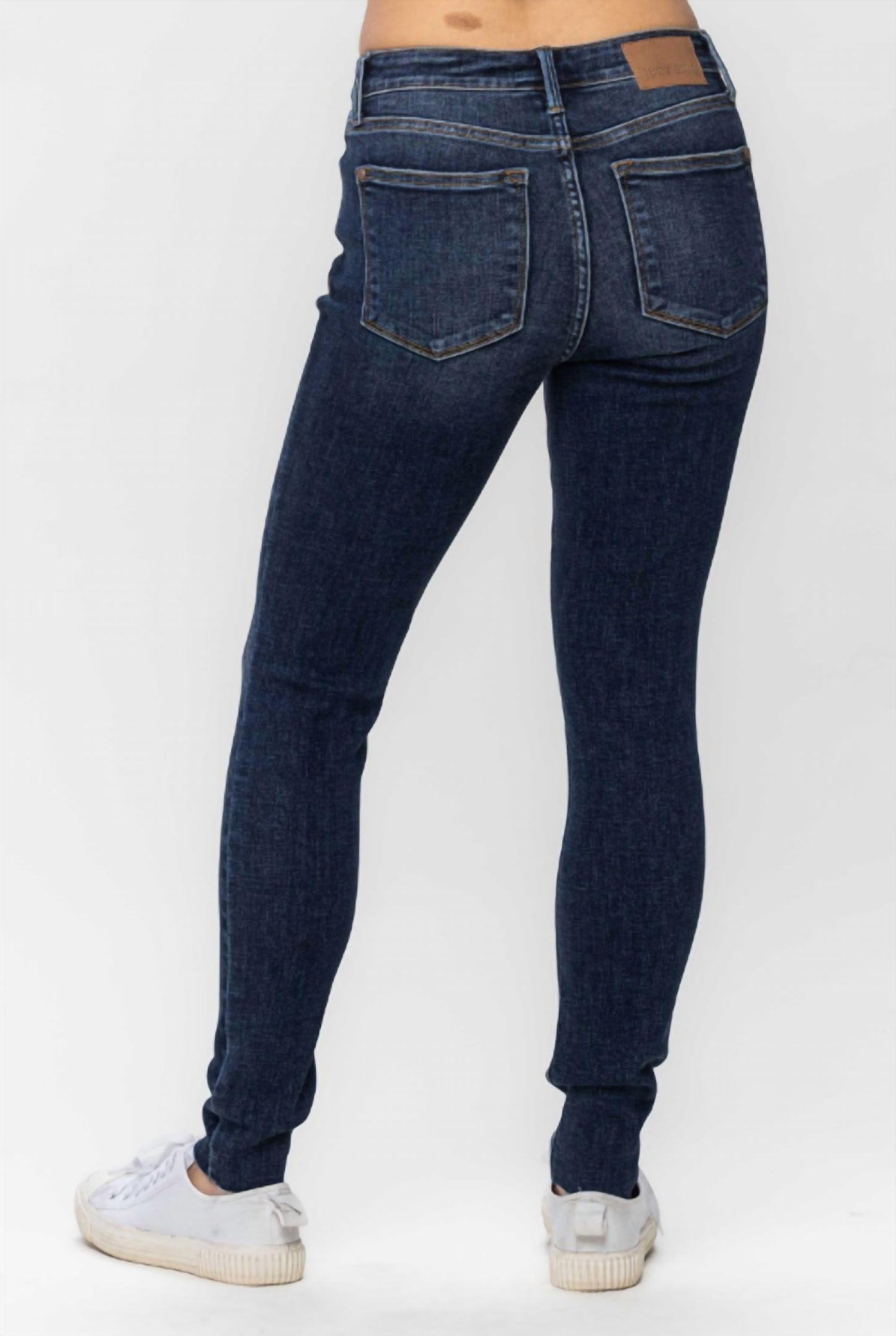 Judy Blue - Mid Rise Vintage Raw Hem Skinny Jeans