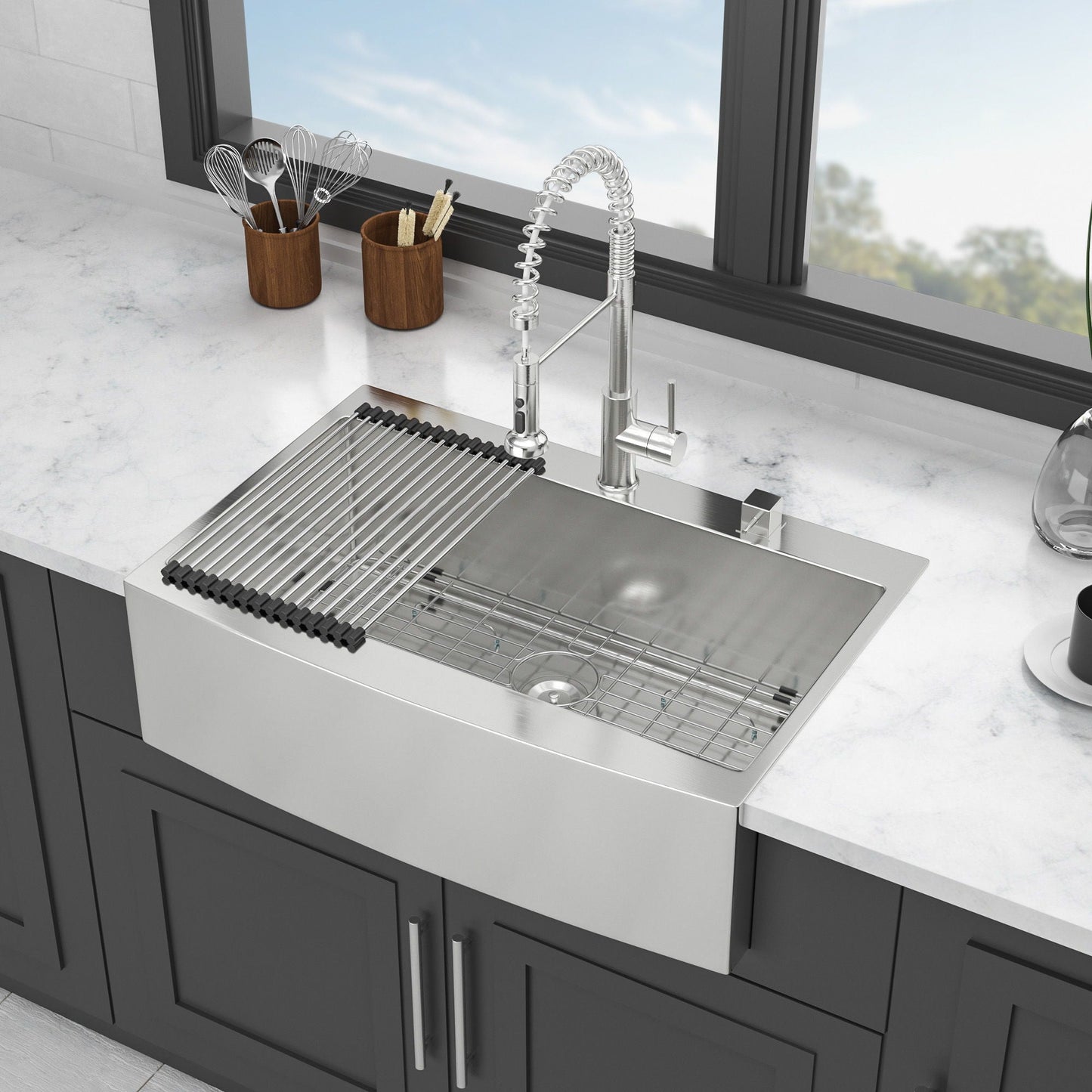 Farmhouse Style Topmount Apron Front Kitchen Sink With Easy Maintenance in Stainless Steel - Black