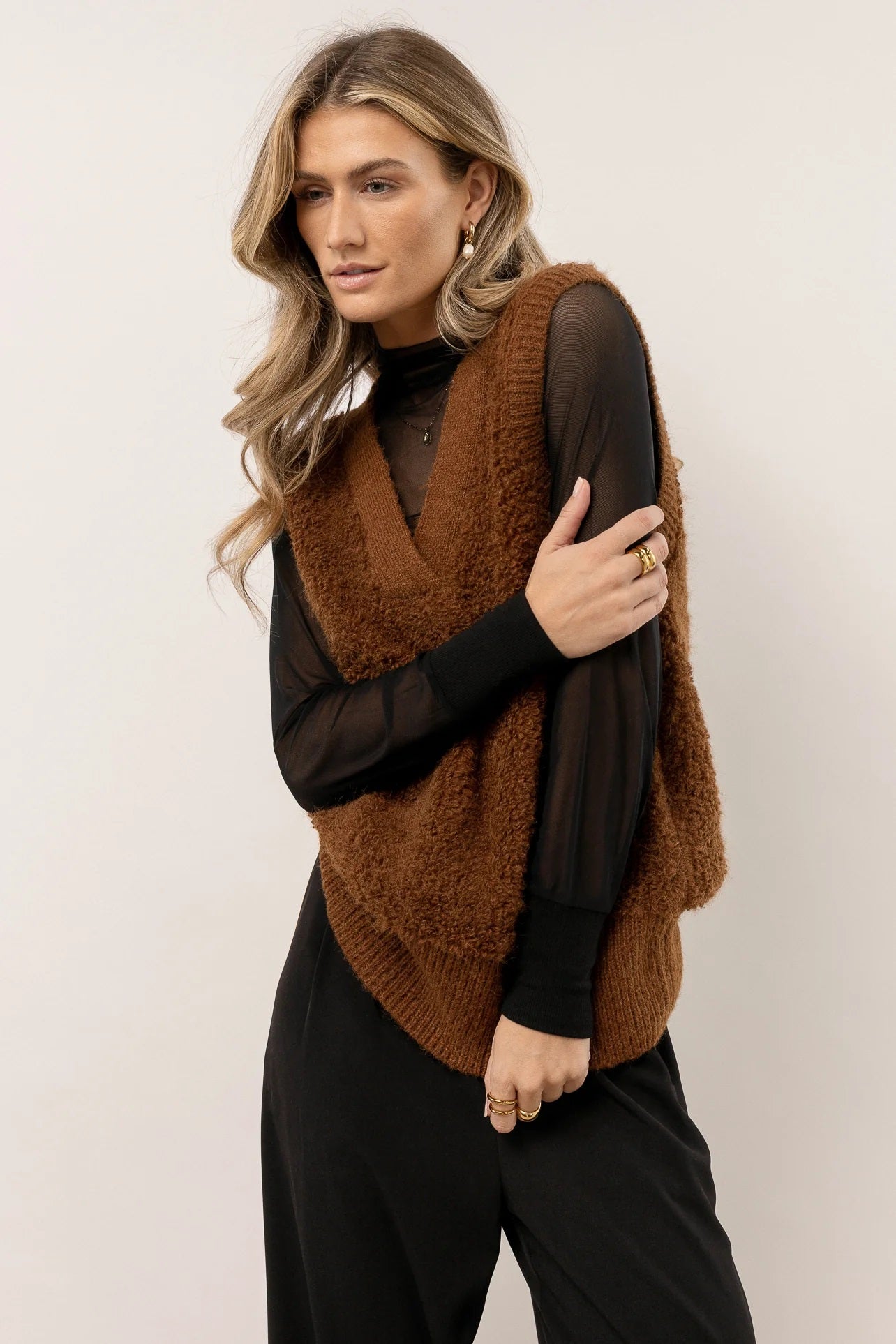 VERO MODA Women's Lucia Sweater Vest Brown Size Medium